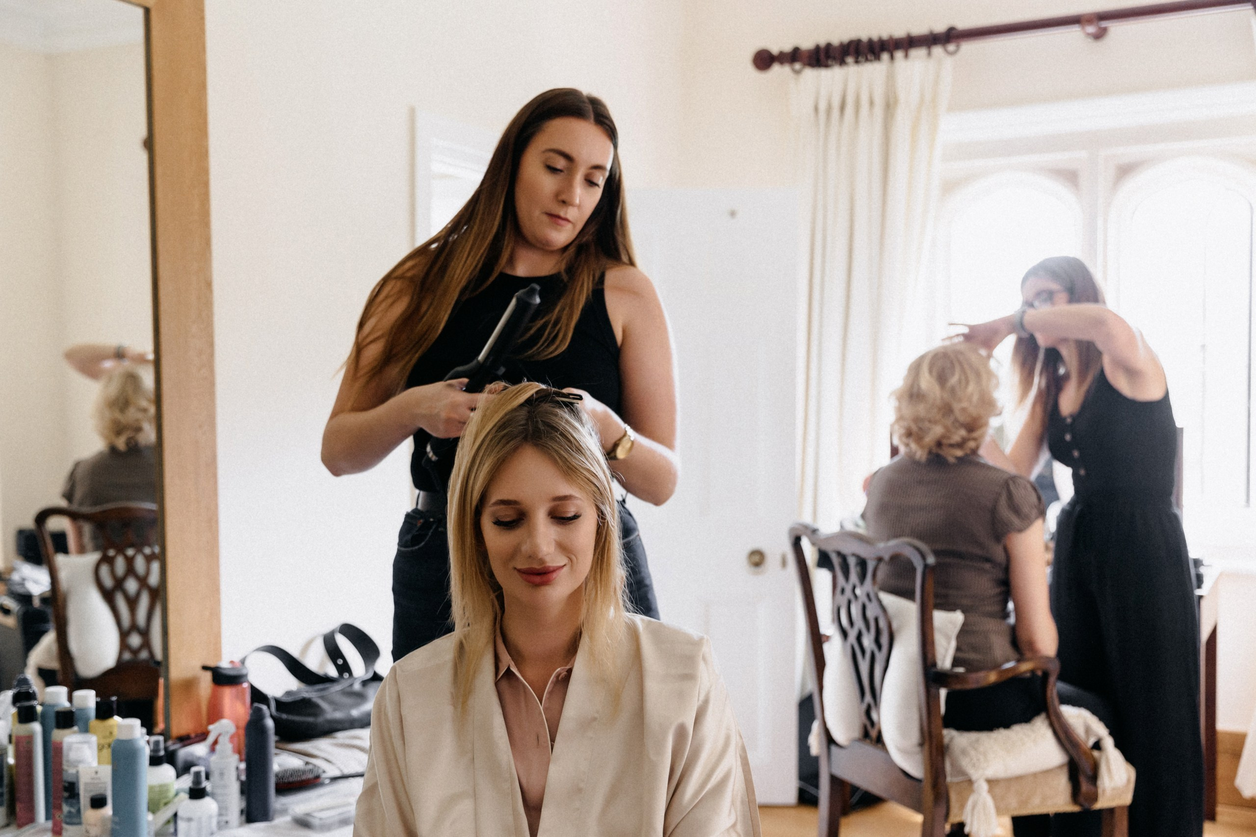 Ana & Tom Wedding at Notley Abbey. Moments Catchers — Wedding Photography & Video Duo in London