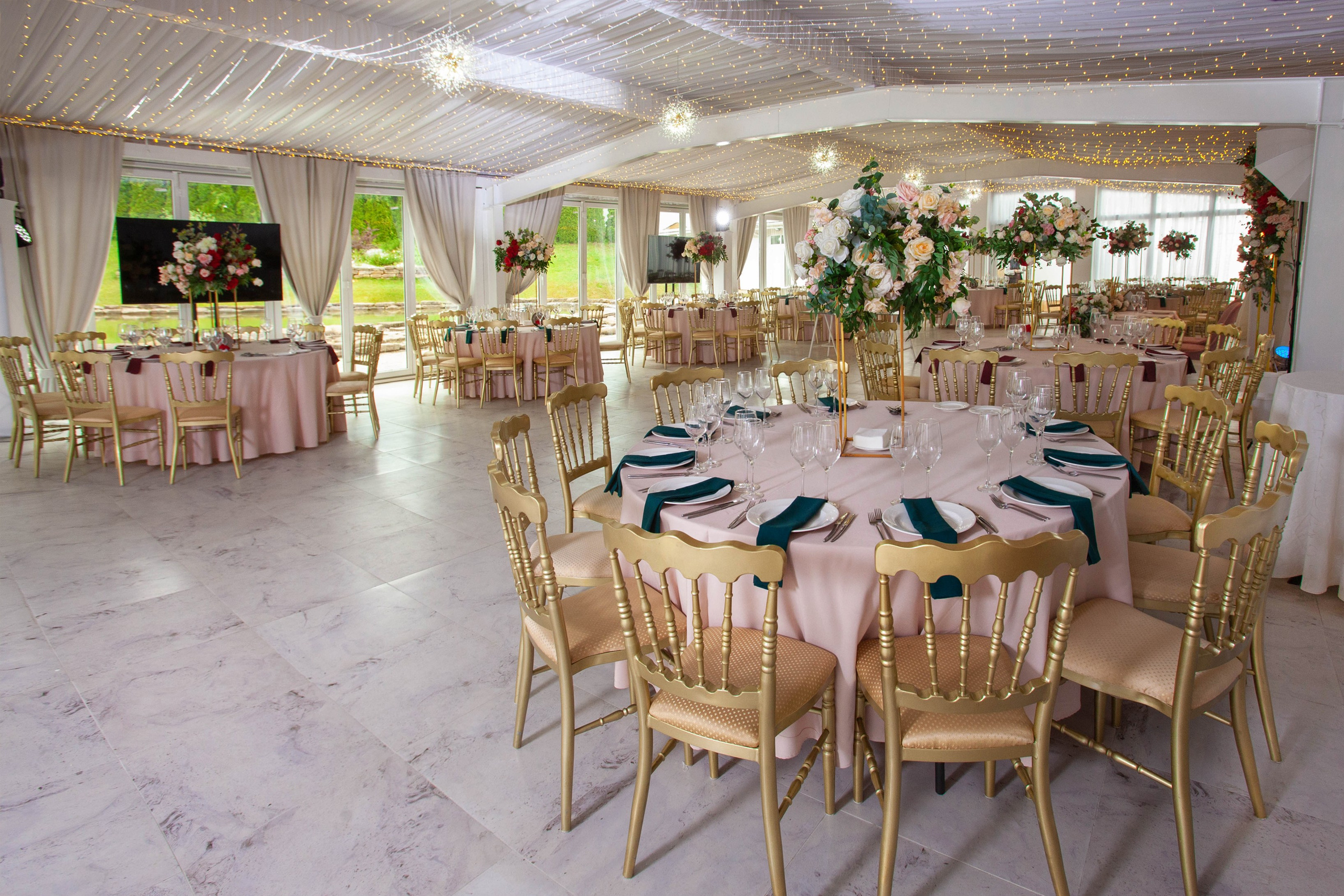 Площадка № 4-9. Свадебный организатор Москва