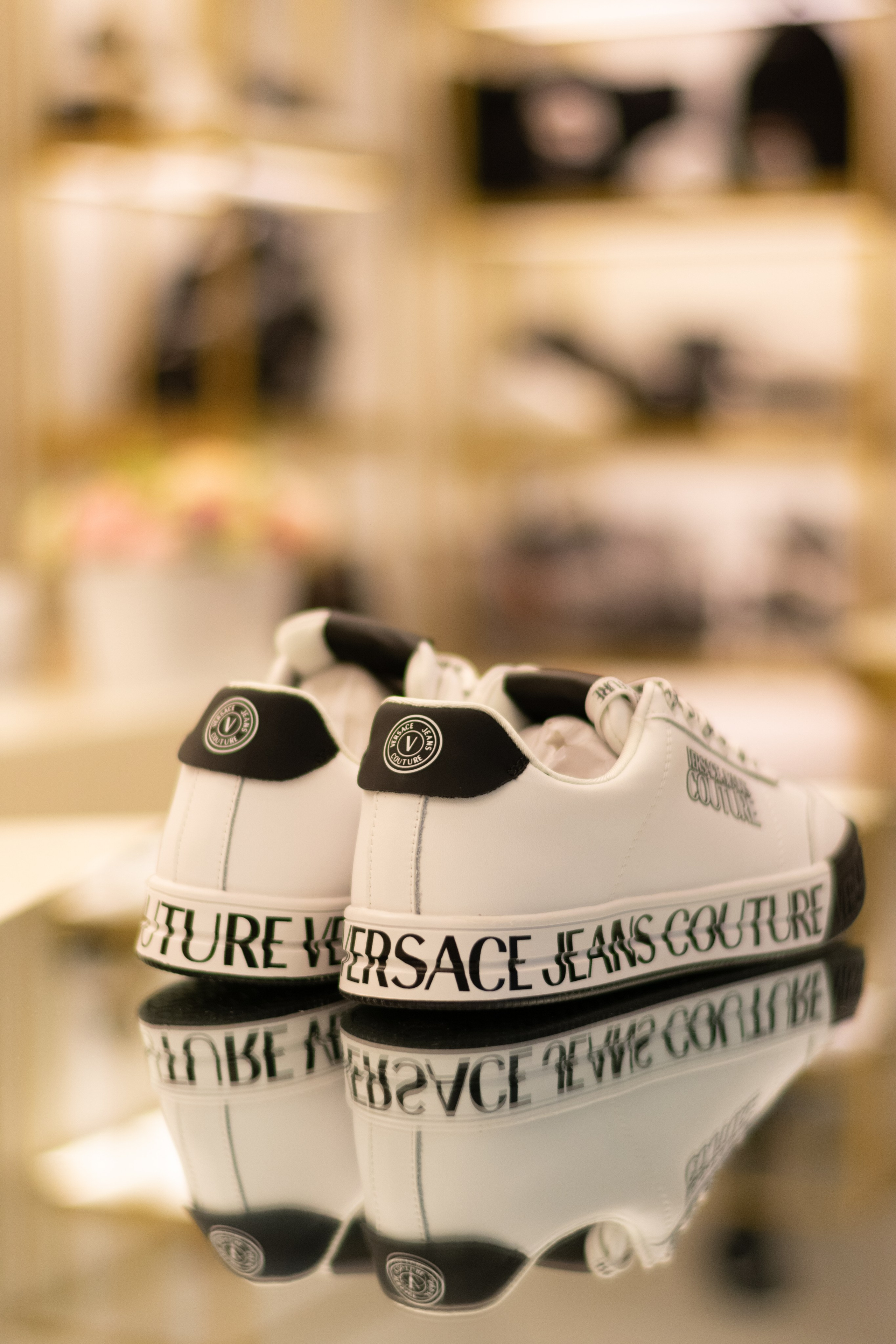 Для организаций. Предметная фотосессия для обувного магазина Capsula. Фотограф/видеограф Богдан Голованов