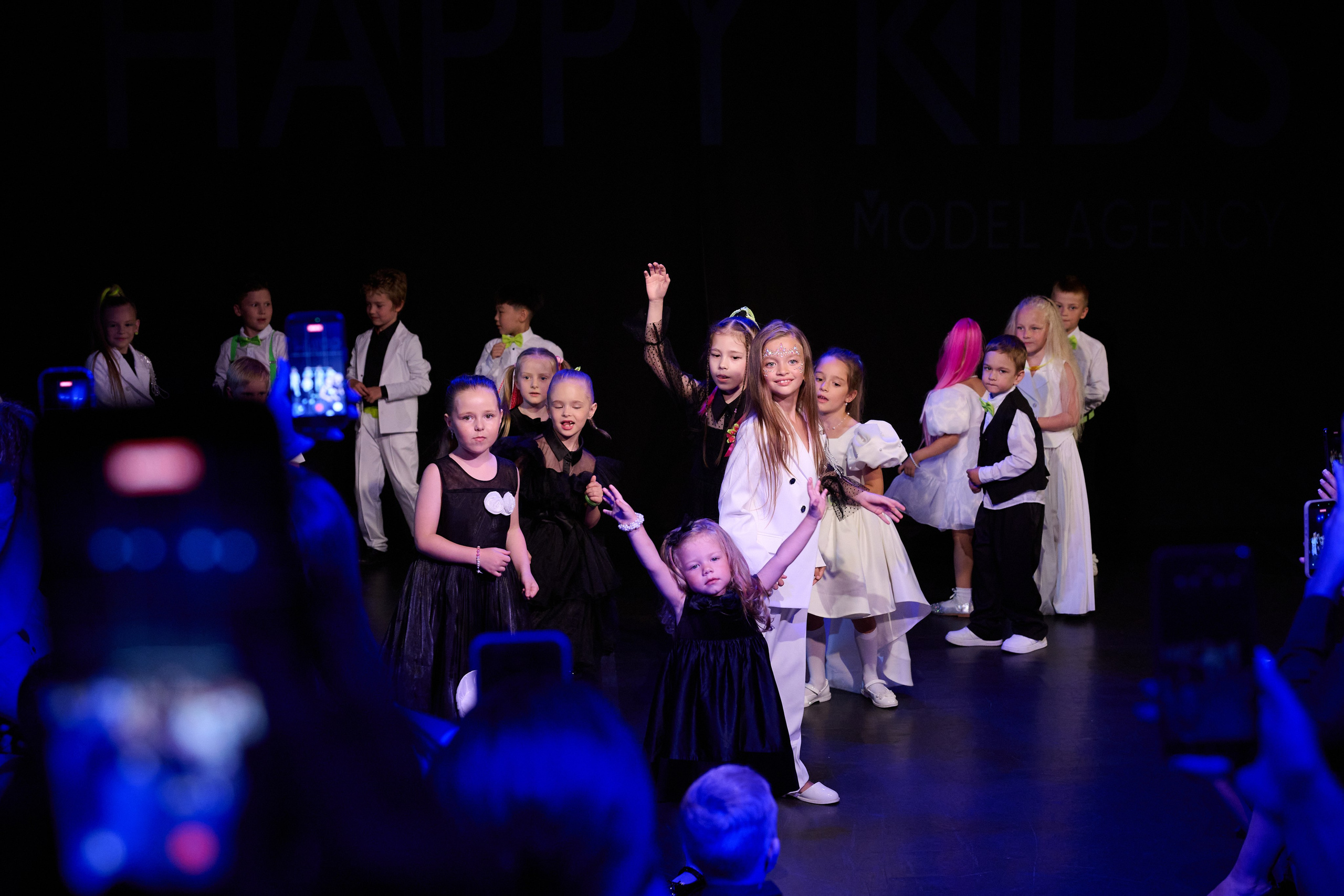 Выпускной модельной школы Happy Kids. Портретный фотограф Санкт-Петербург Владимир Веселов
