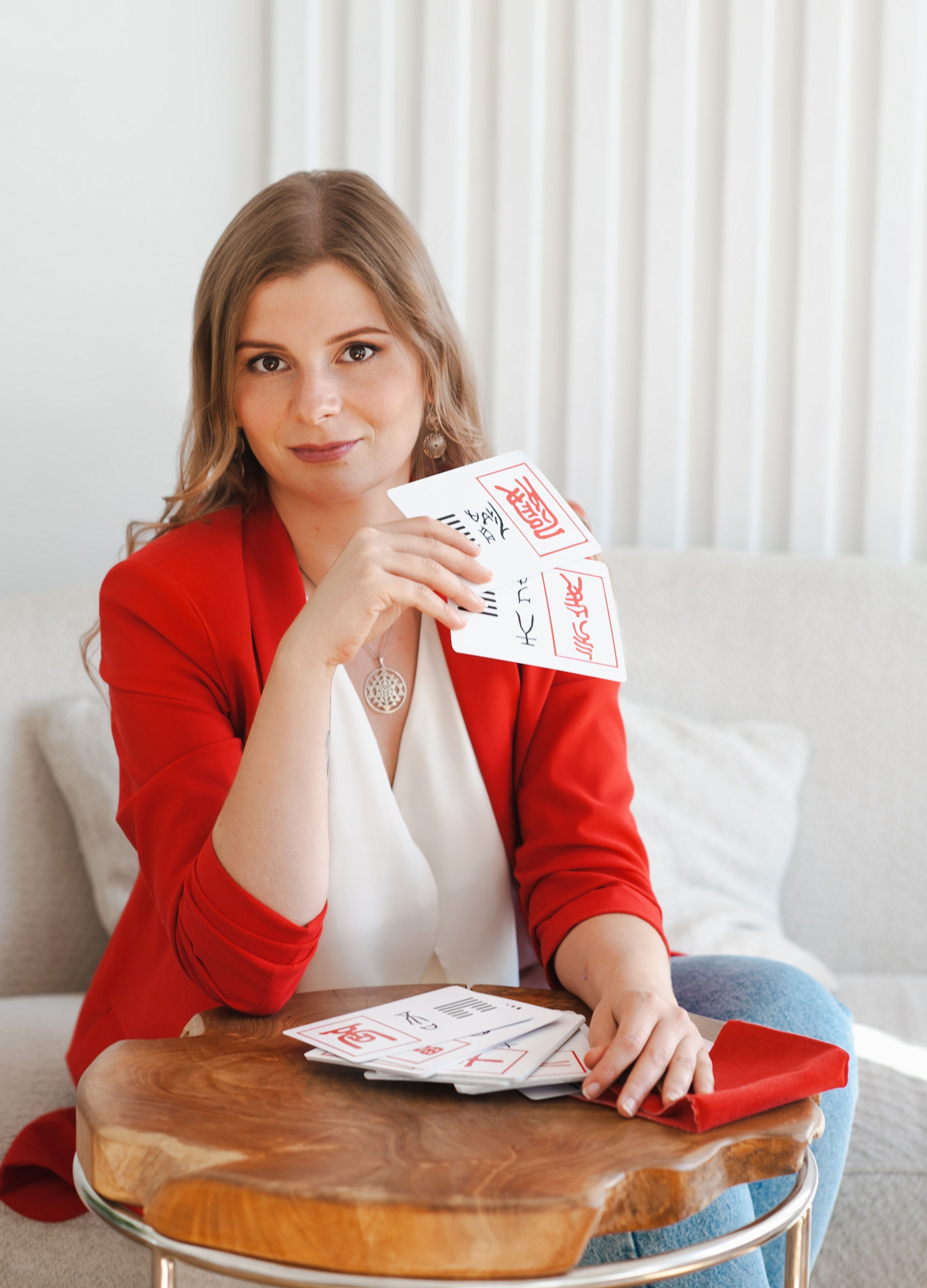 Журнал «100 лучших экспертов». Портретный и лайфстайл фотограф в Санкт-Петербурге