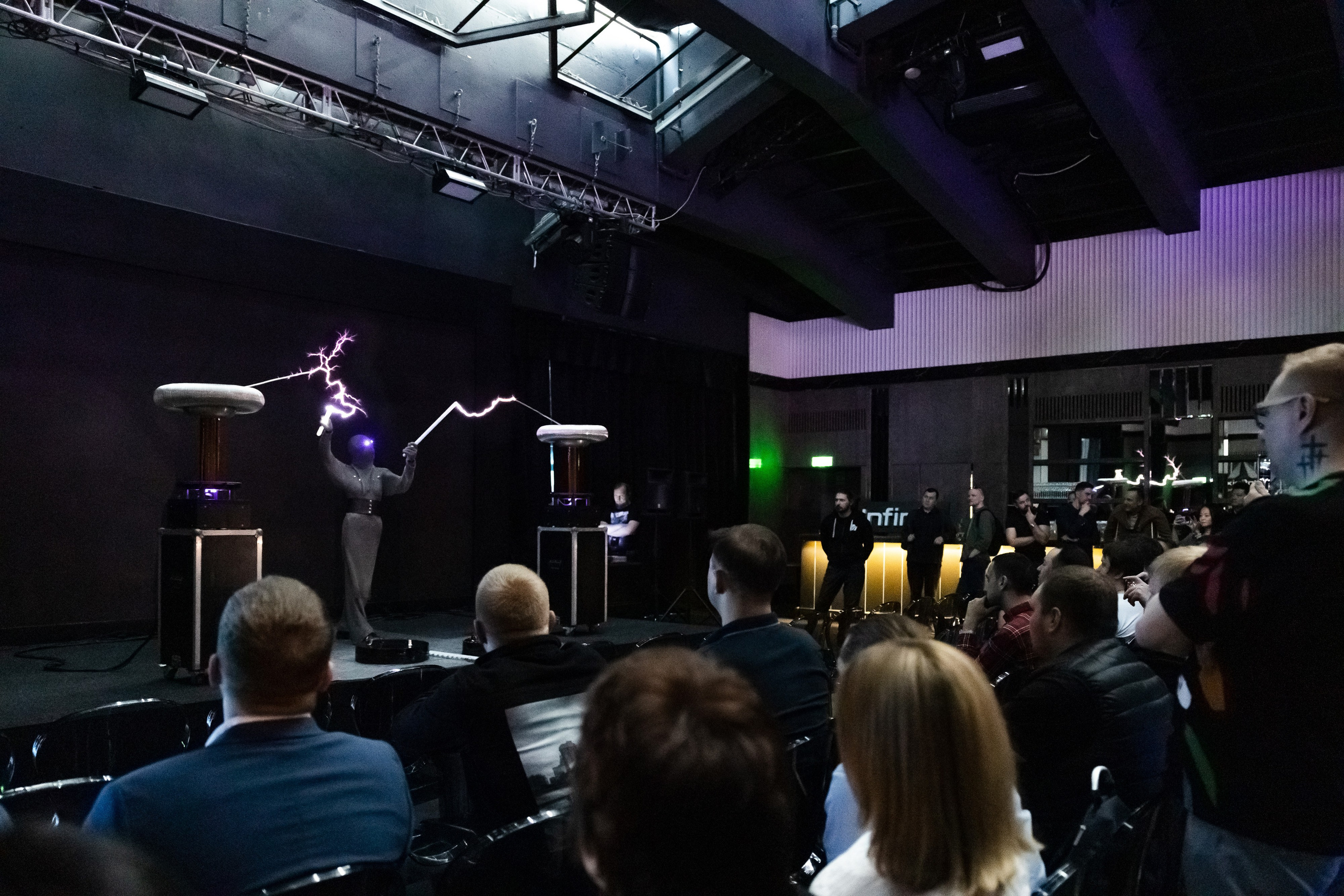 Презентация Infinix. Свадебный репортажный фотограф в Москве