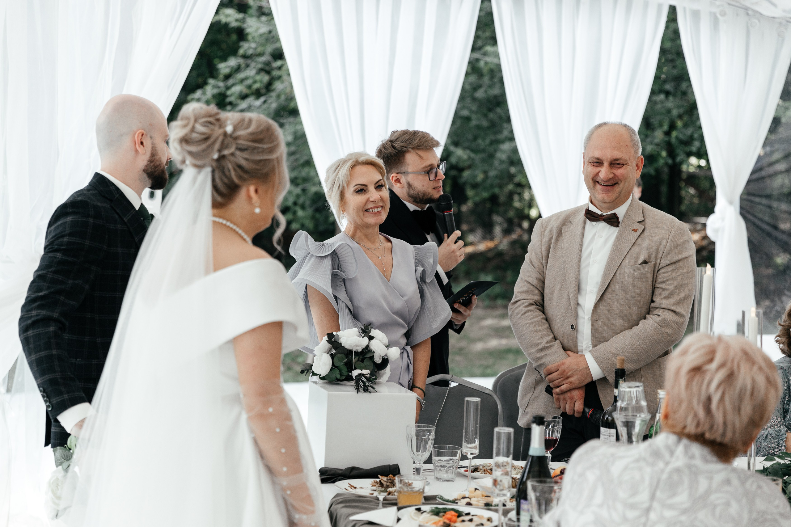 Свадебный фотограф Уфа — Руслан ГабдлисламовЖивые эмоции, красивые кадры, воспоминания на всю жизнь.Работаю по всей Республике Башкортоста. Свадебный фотограф Уфа Руслан Габдлисламов