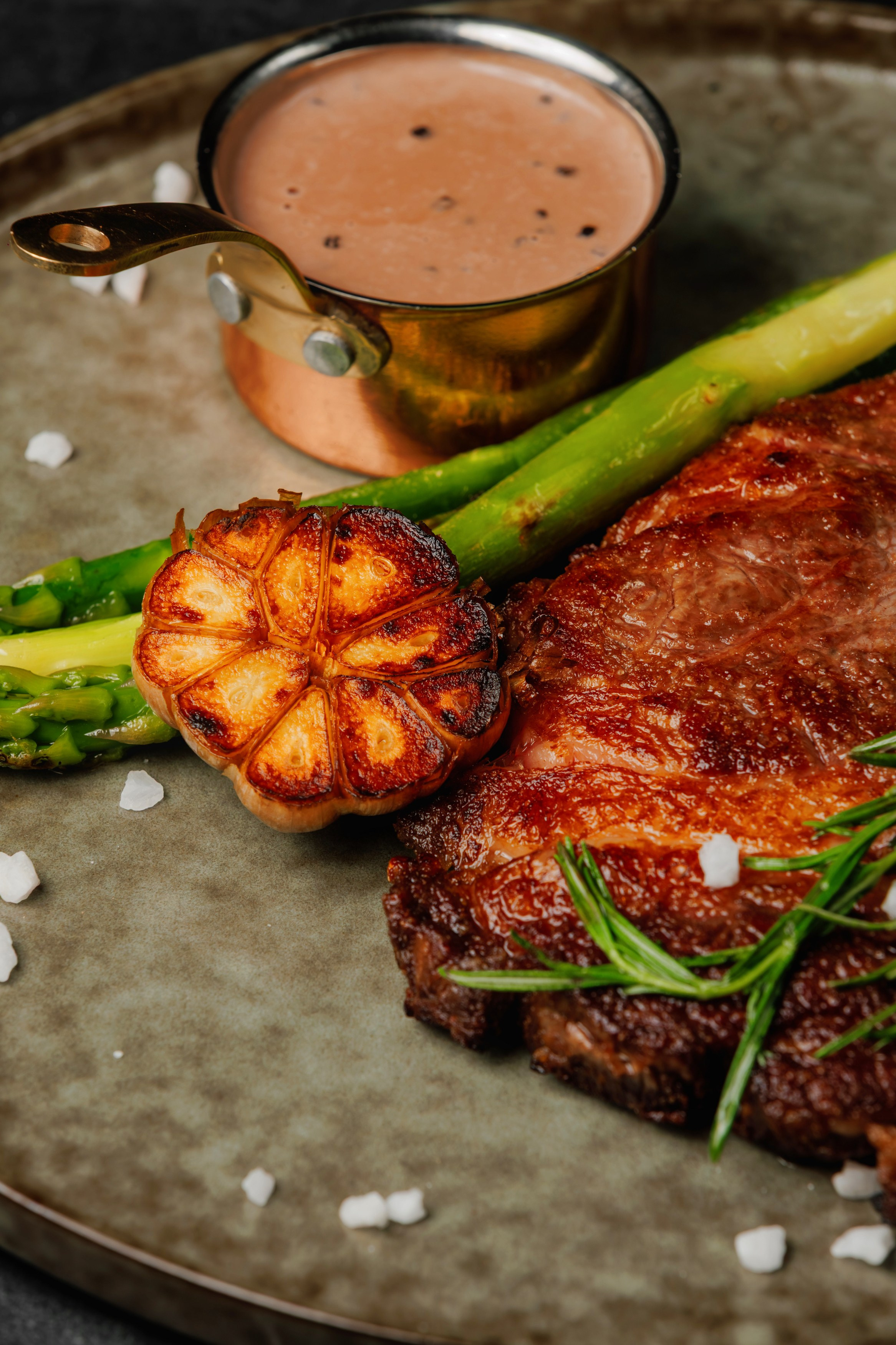 (S)AINT. Репортажный фотограф в Санкт-Петербурге Жолудев Владислав