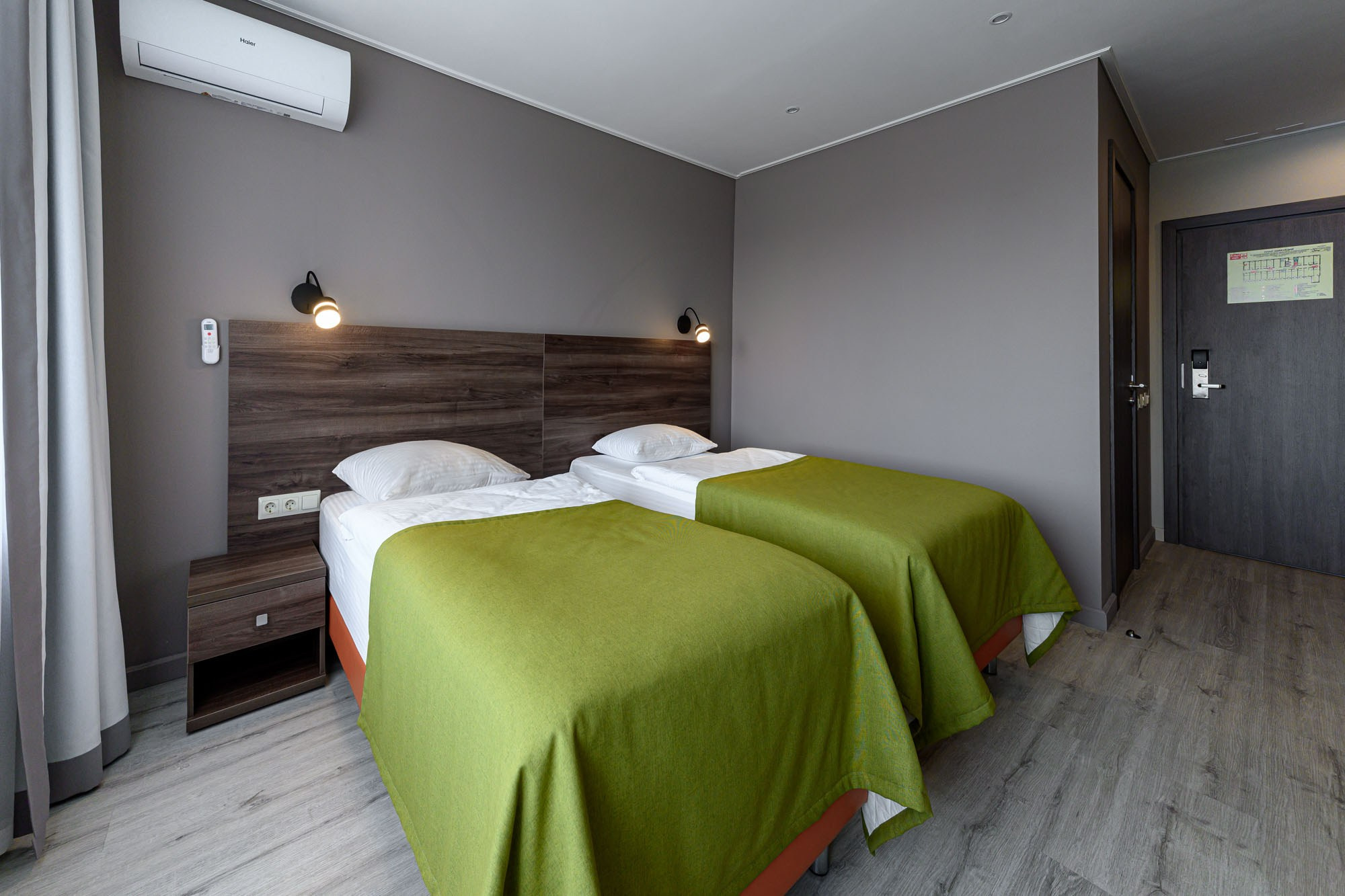 Интерьер номера Комфорт гостиницы Орбита