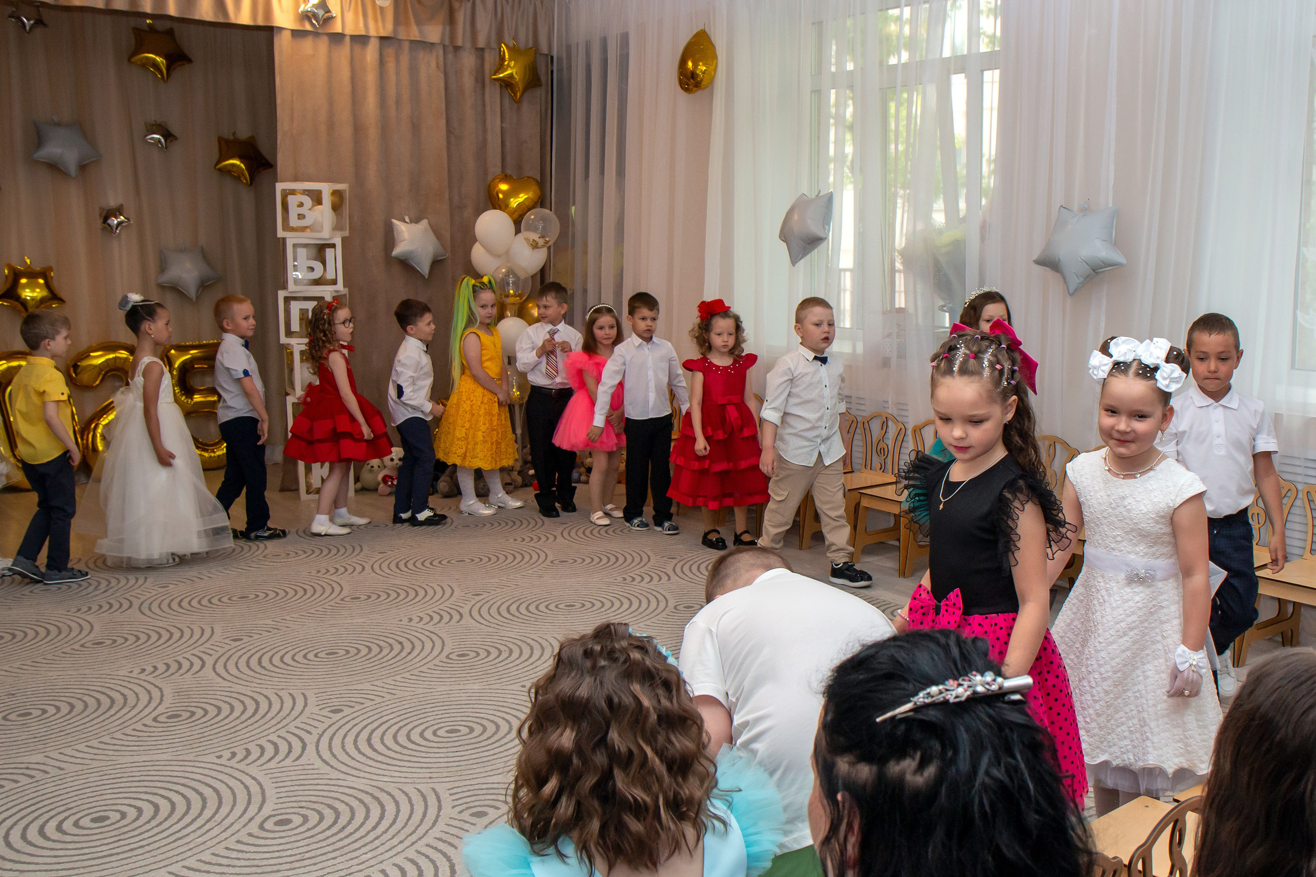 Впускной вечер в ДС «Солнышко» — 2025 г. Фотограф в Шелехове, лучшие выпускные альбомы в Шелехове