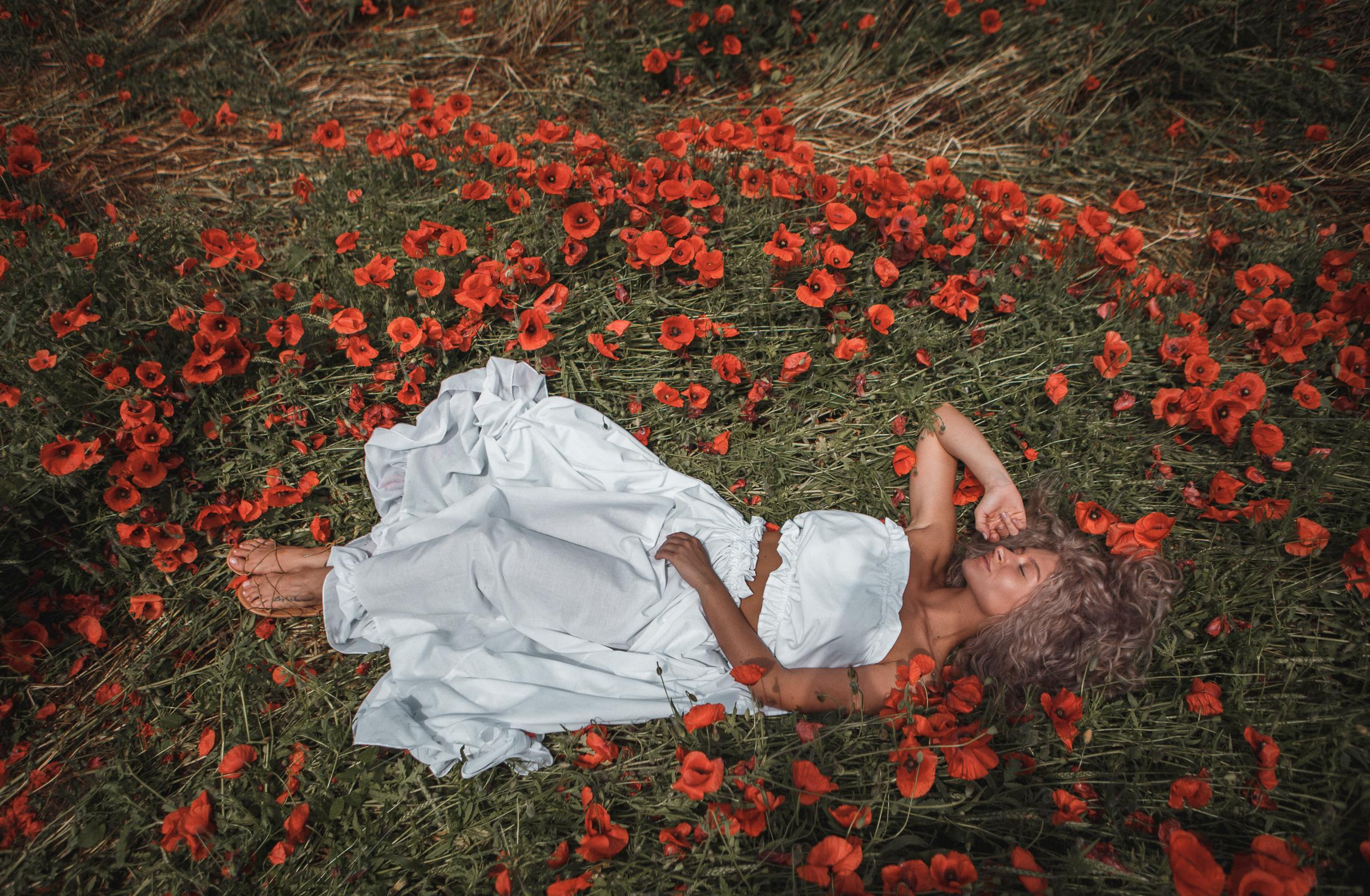 Маковая нежность. Валерия Солнцева свадебный и семейный фотограф