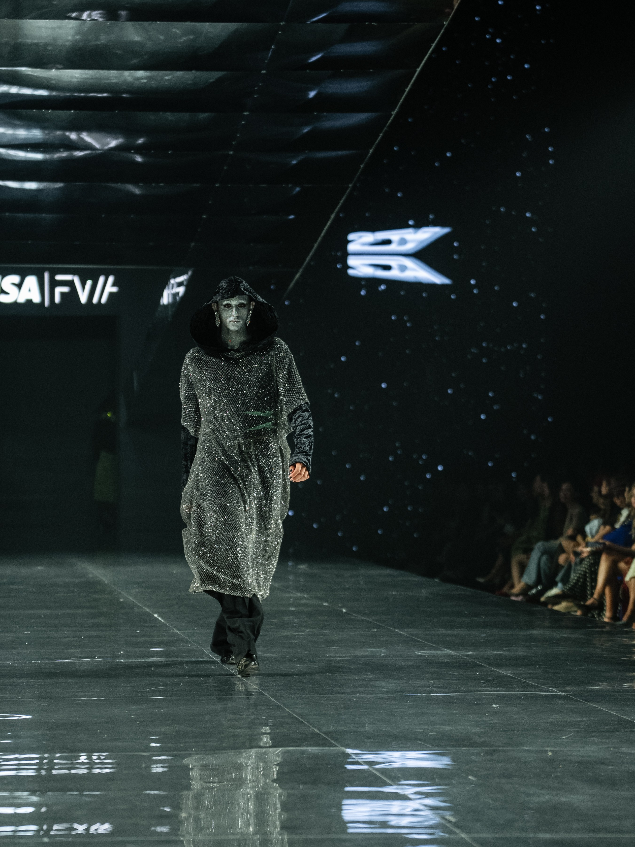 Visa Fashion Week YESYES. Сайт Алматинского НЮ АРТ, будуар и фэшн фотографа Дениса Карпенко