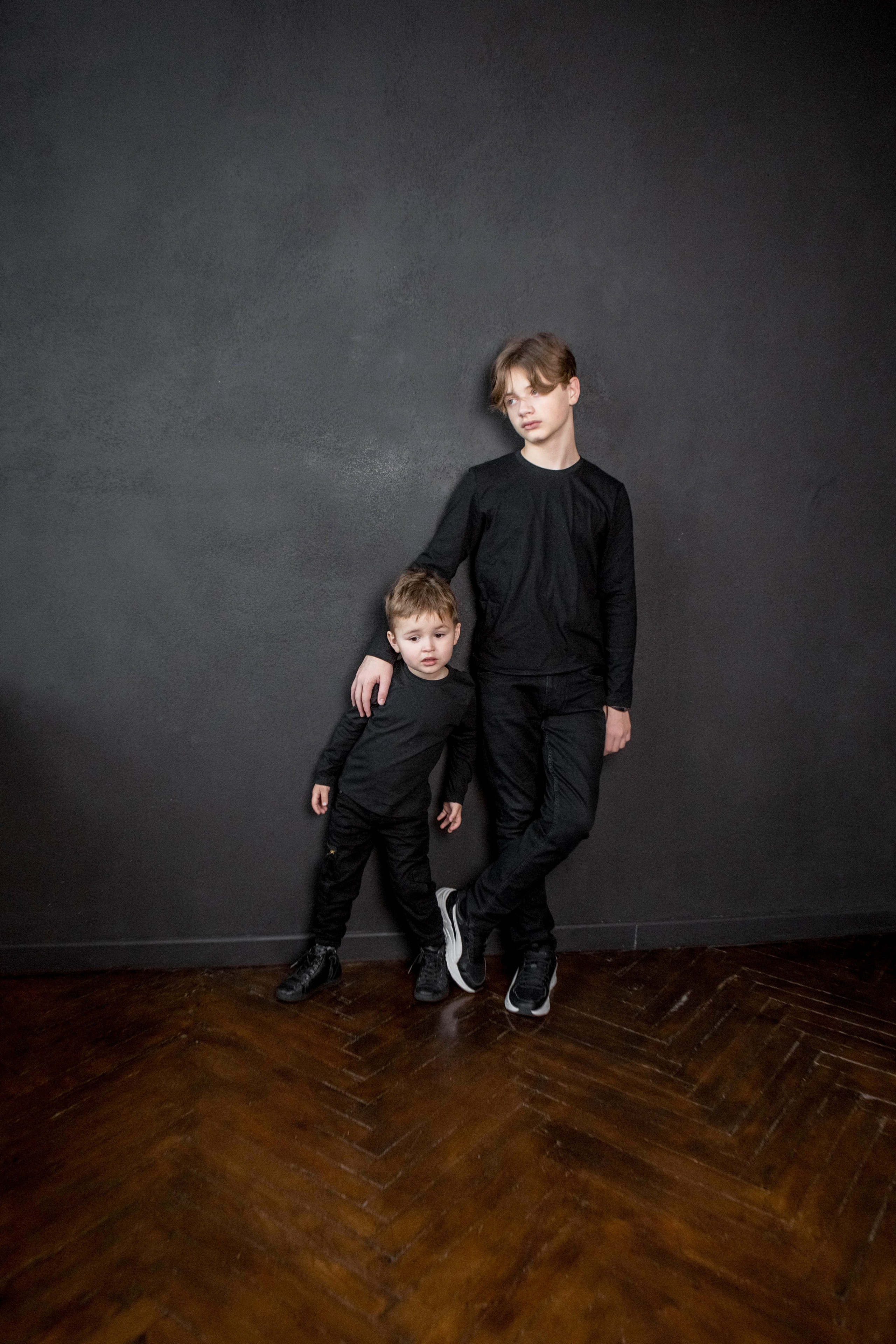 Мама и сыновья. Фотограф Екатерина Голицына