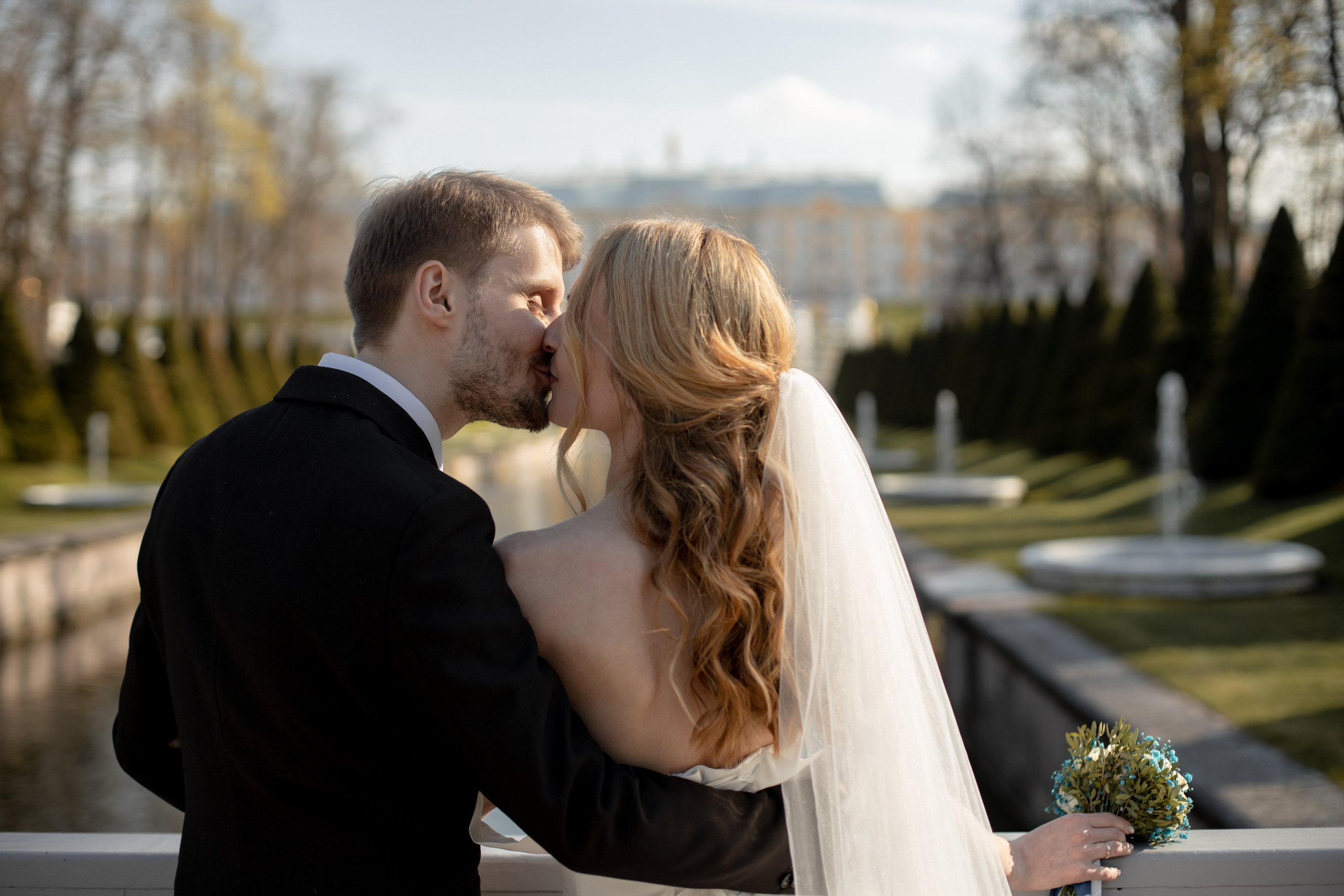 Петергоф / ЗАГС + прогулка. Свадебный и семейный фотограф в Москве Диана Левченко