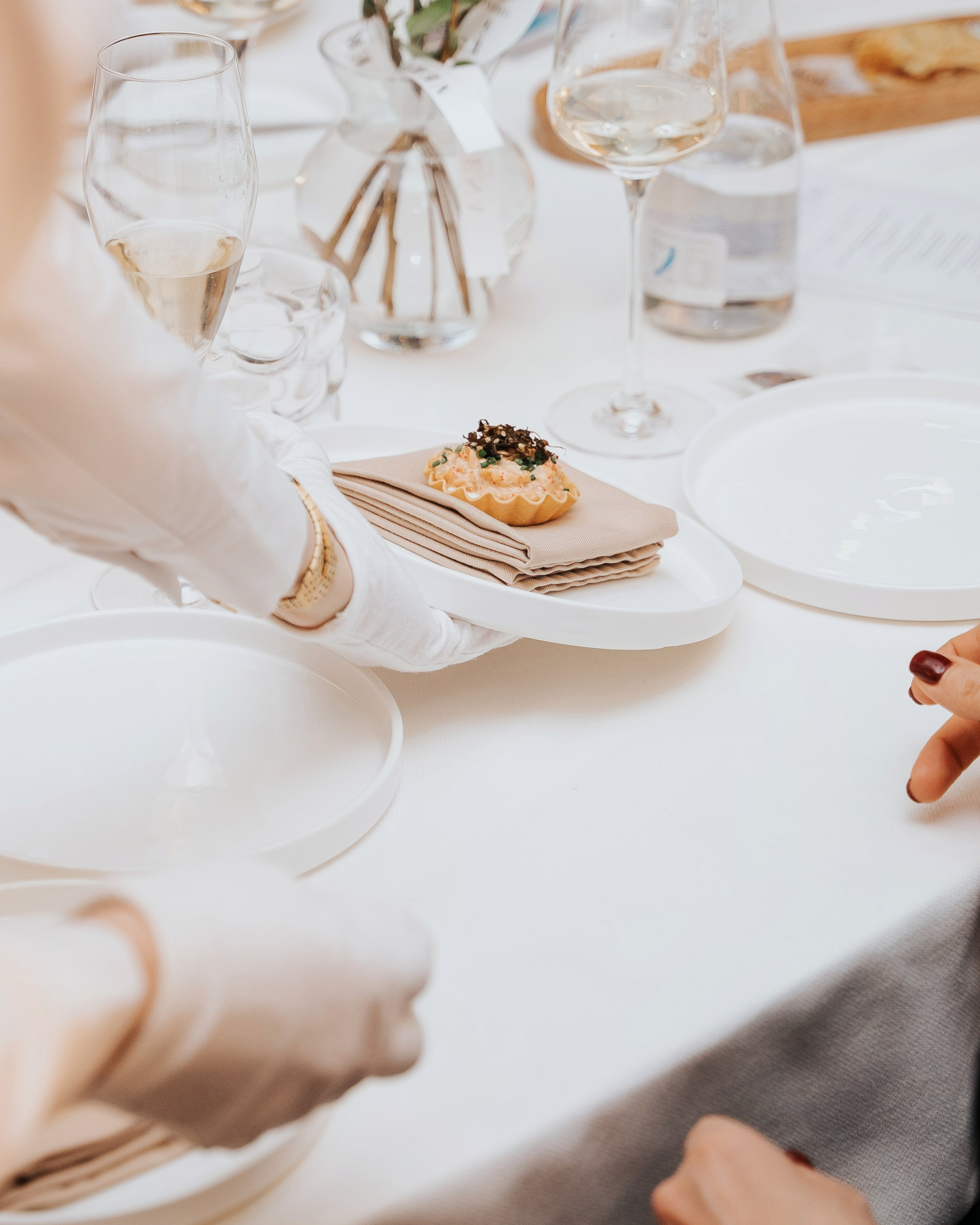 ГАСТРОЛЬНЫЙ УЖИН В MAIN WINE «ИДЕМ НА ВОСТОК. ГОРДИМСЯ ДОСТОЯНИЕМ». СВОИ. ФОТООТЧЕТЫ-СОБЫТИЯ-МЕСТА