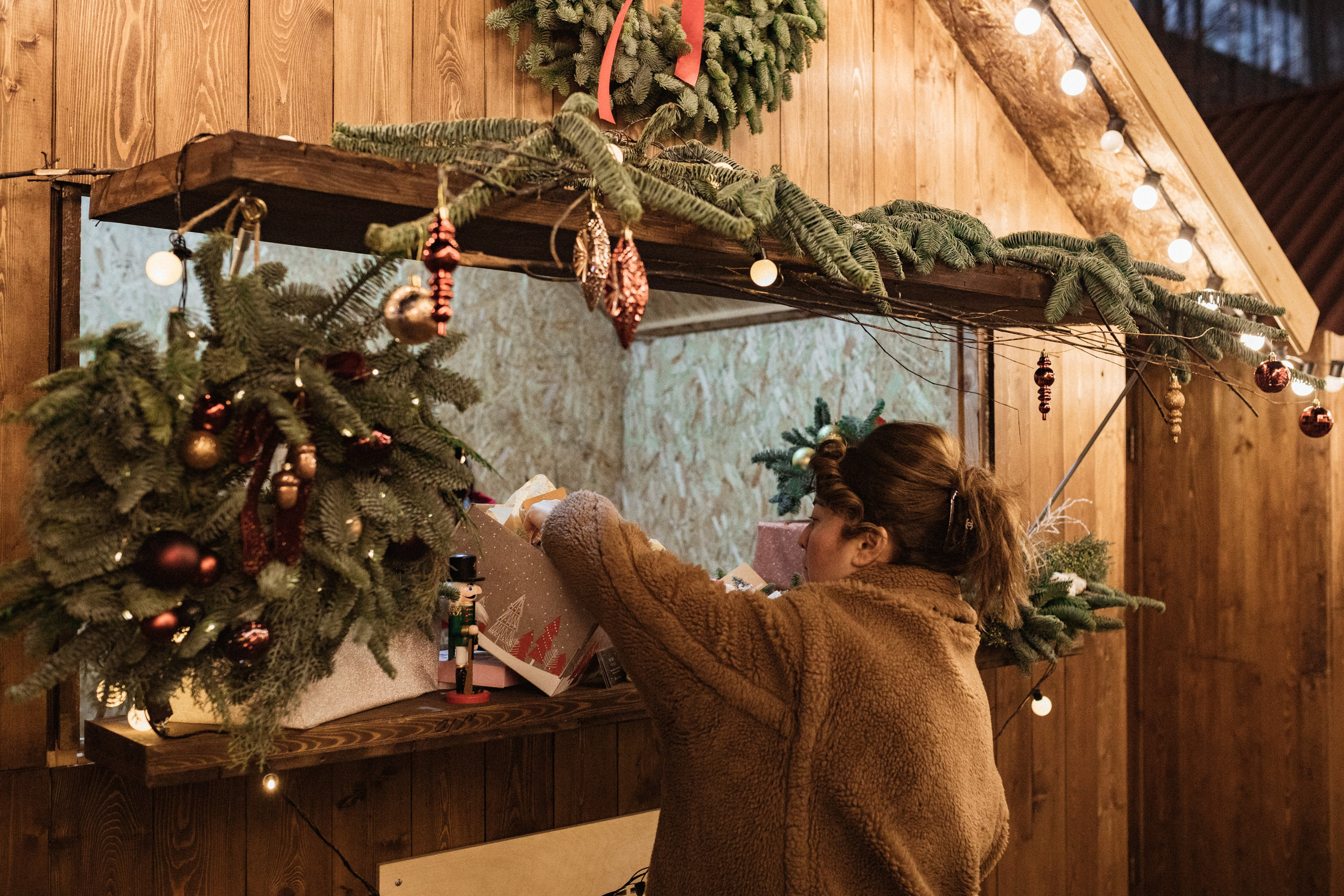Esentai New Year. Коммерческий фотограф в Алматы Марина Милис. Съёмка для брендов, компаний и проектов