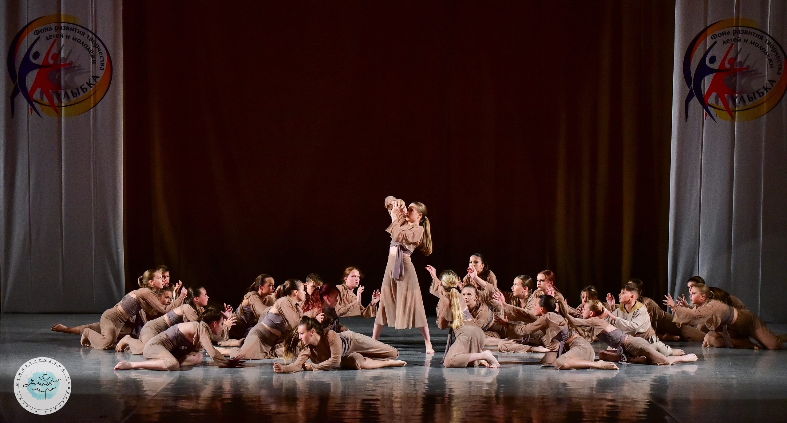 04.07.2024 Финал Международного творческого проекта «Улыбки Мира» г. СПБ. Медиастудия Фото Концепт