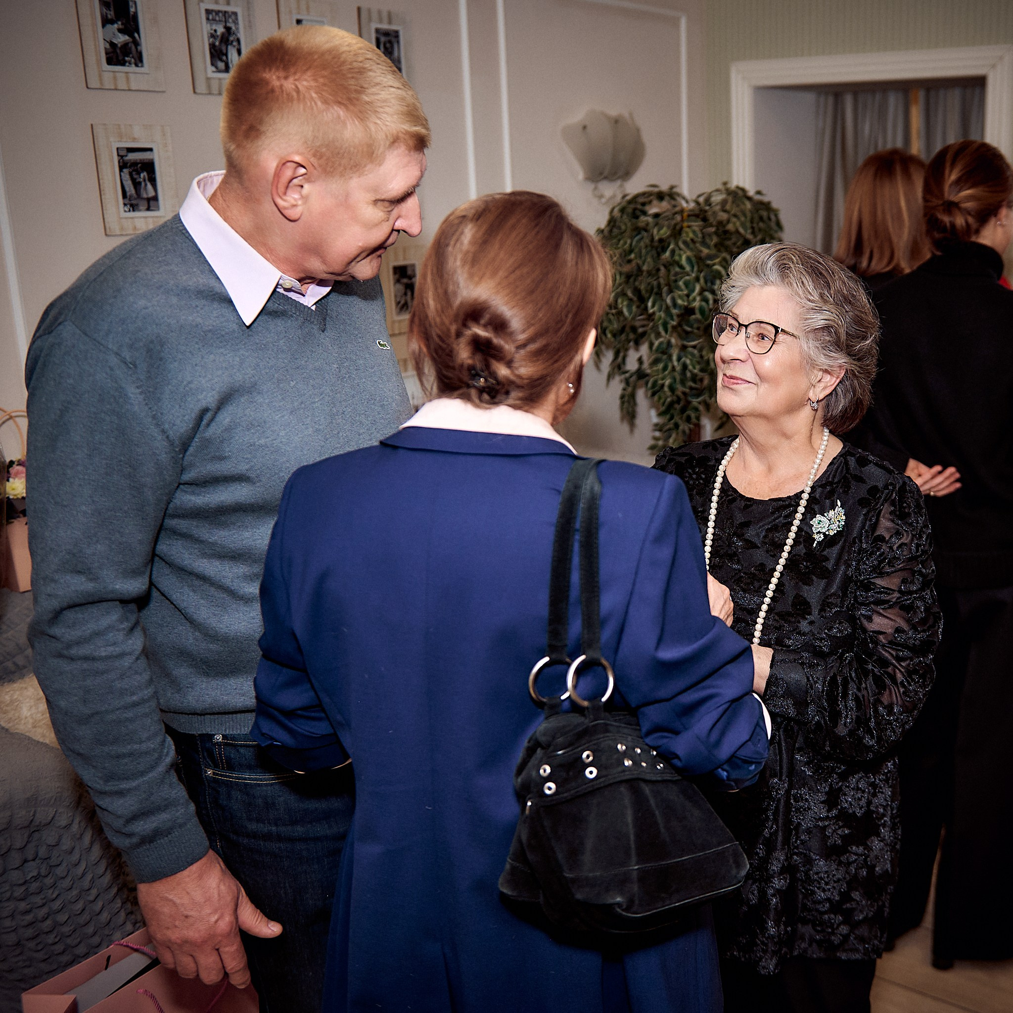 55 лет 💕. Свадебный фотограф, видеограф, рилсмейкер в Санкт-Петербурге и Москве