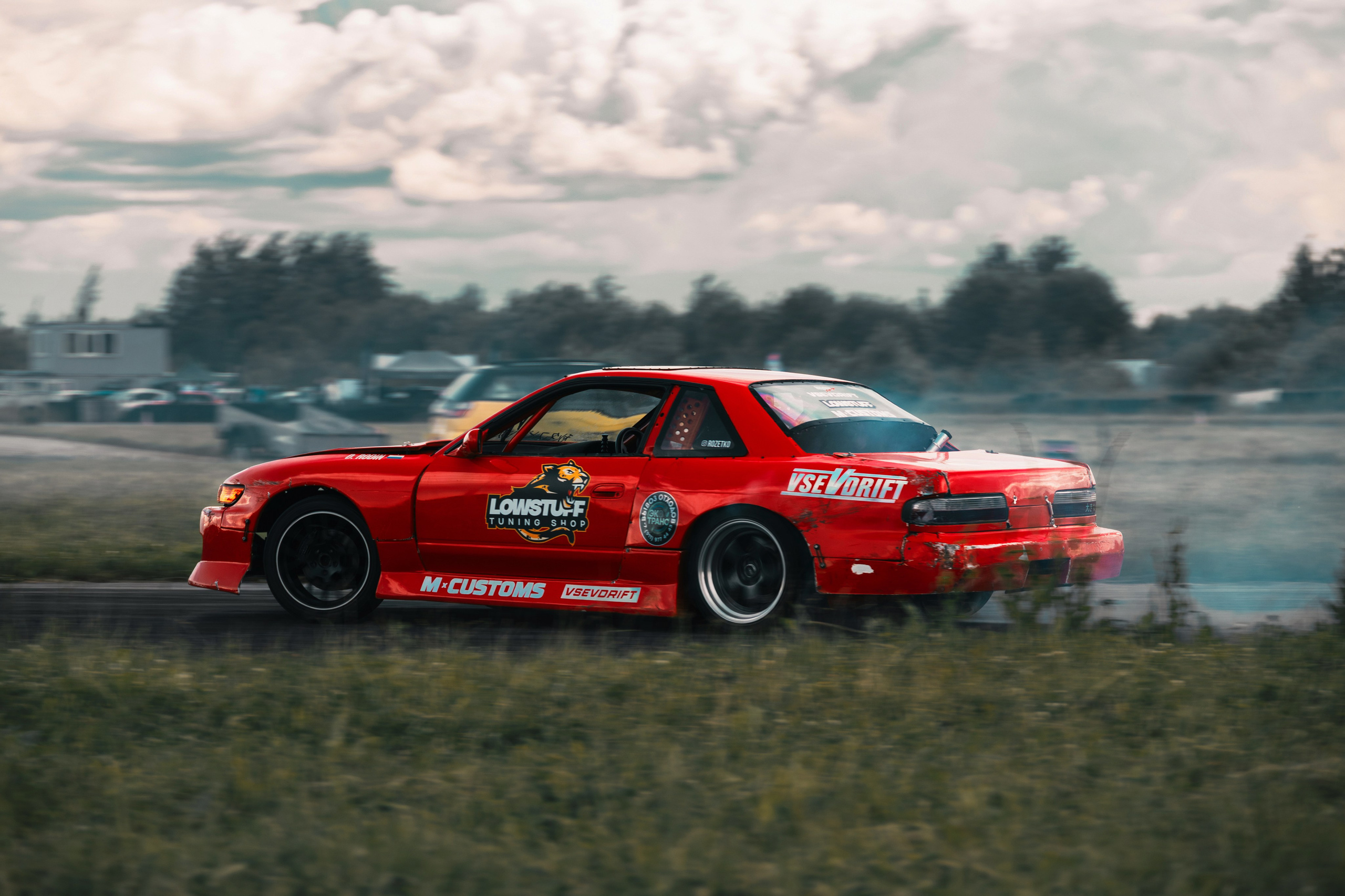 Фоторепортаж с «Больших Гонок» — дрифт, драг, звук