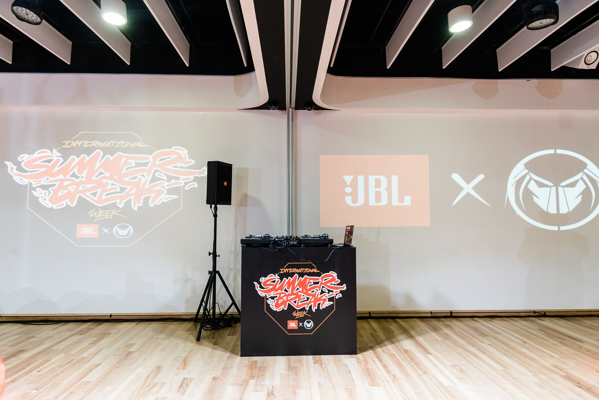 Dance Week JBL x PREDATORZ. Репортажный и свадебный фотограф в Москве