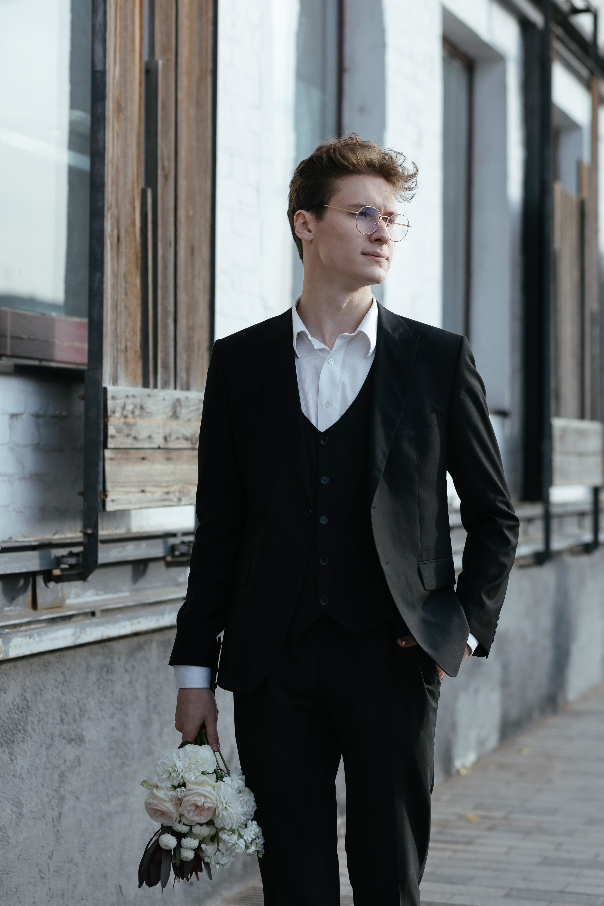 Таня и Егор. Городская прогулка. Свадебный фотограф Калуга Москва Диана Румянцева