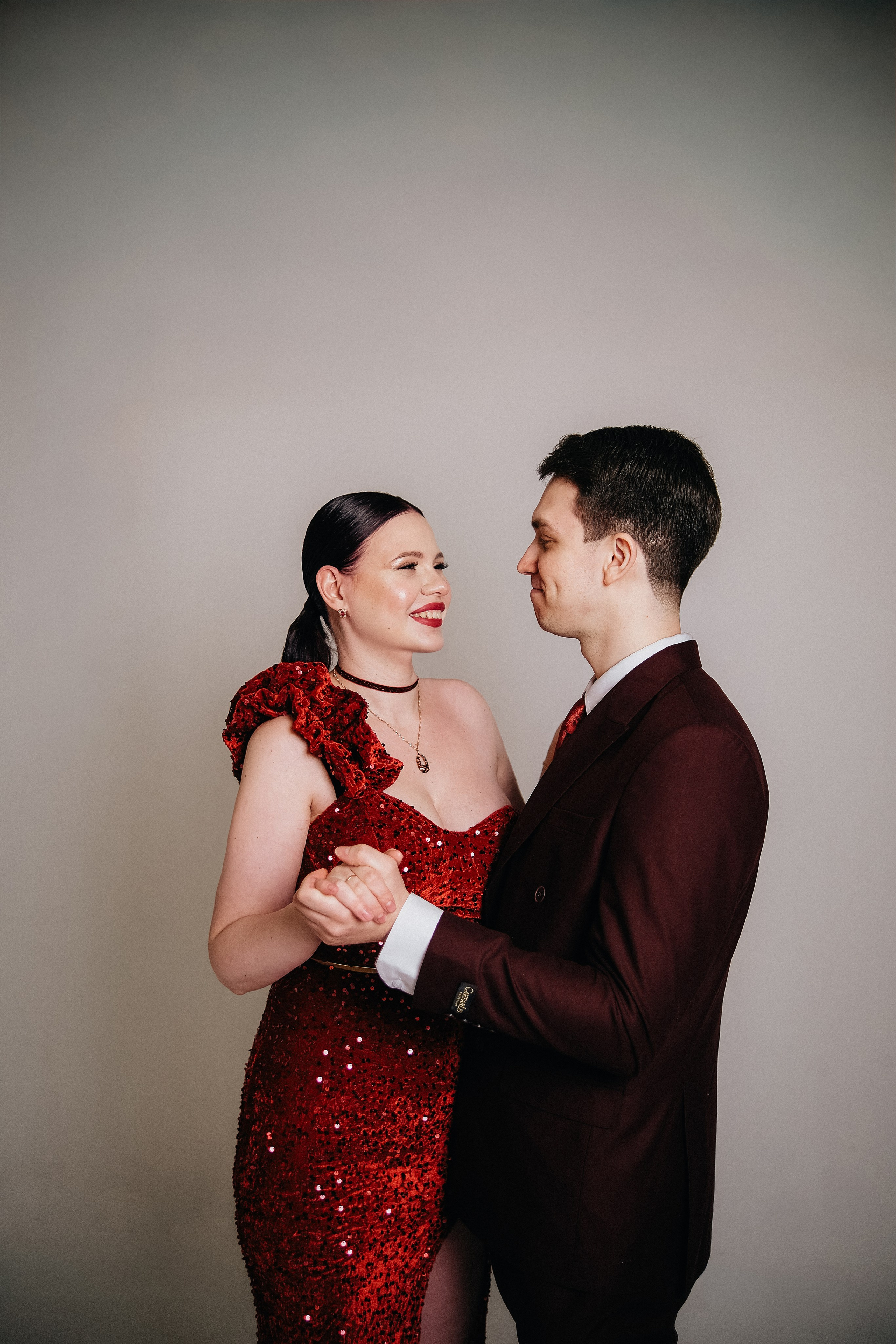 Галя & Влад. Phdkvmr.ru