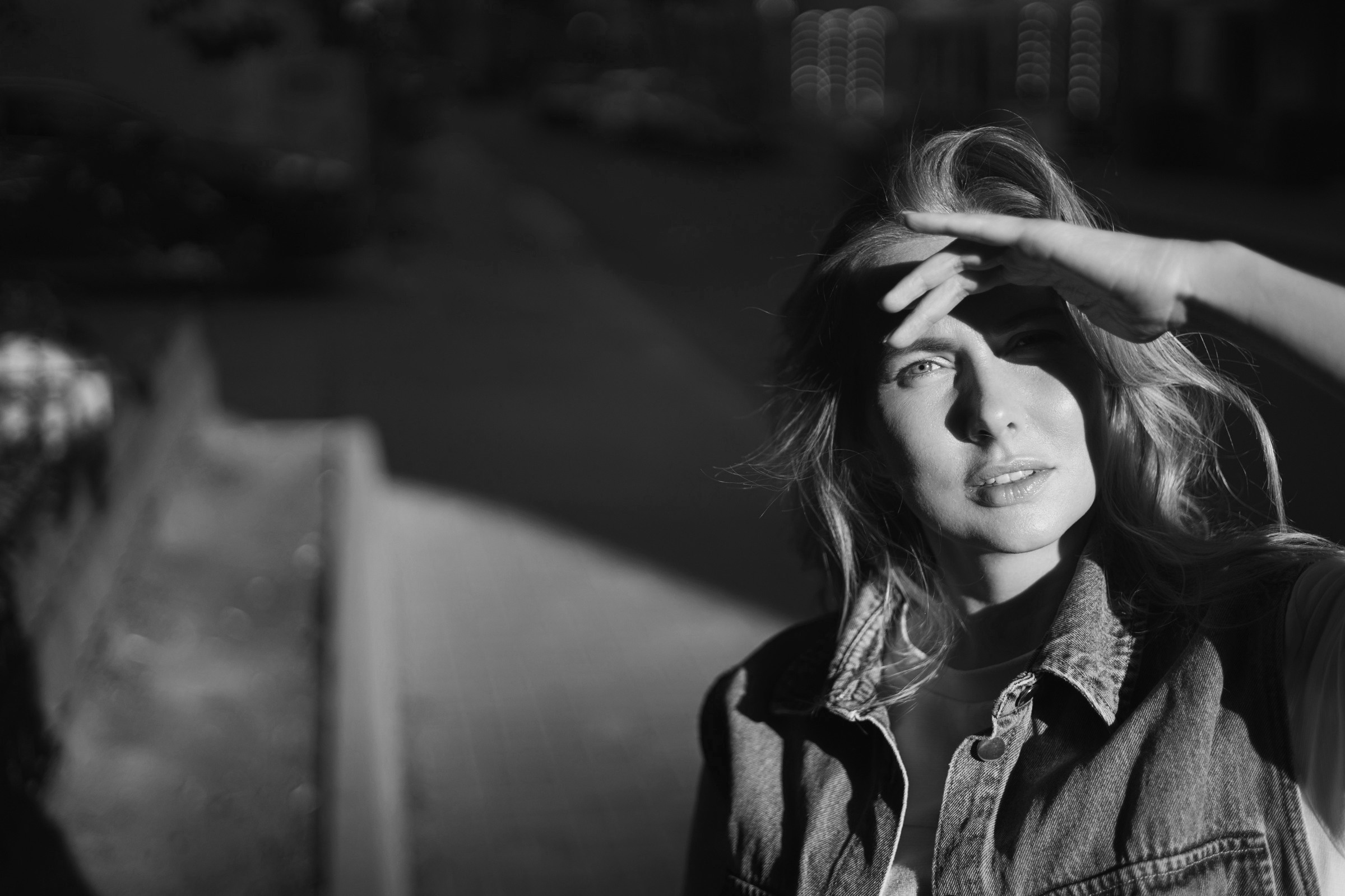 Прогулочная фотосессия. Портретный фотограф СПб, женский фотограф, минимализм и эстетика