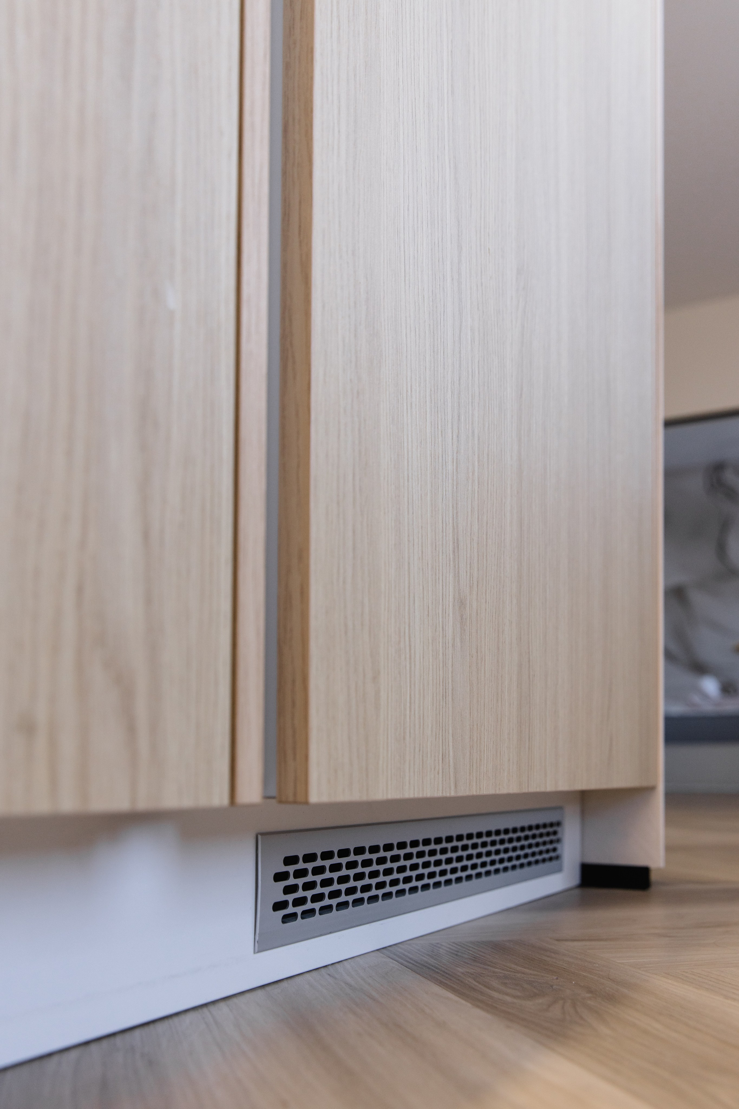 Rozalux. ГУДРУМ — Мебель на заказ в Томске | Кухни | Шкафы | Стулья и Столы