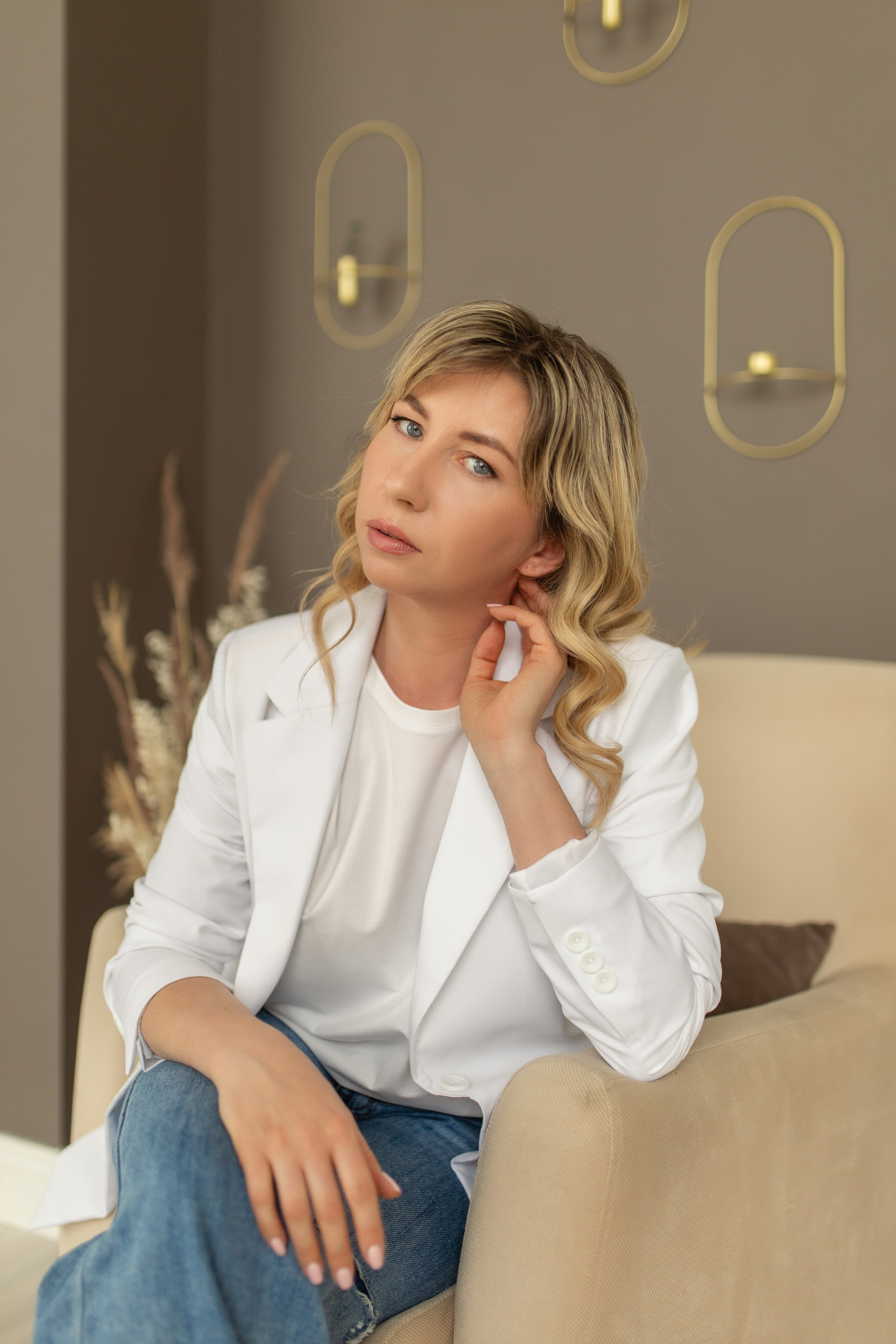 Астролог Надина. ЖЕНСКИЙ ФОТОГРАФ МОСКВА СВЕТЛАНА КУРД