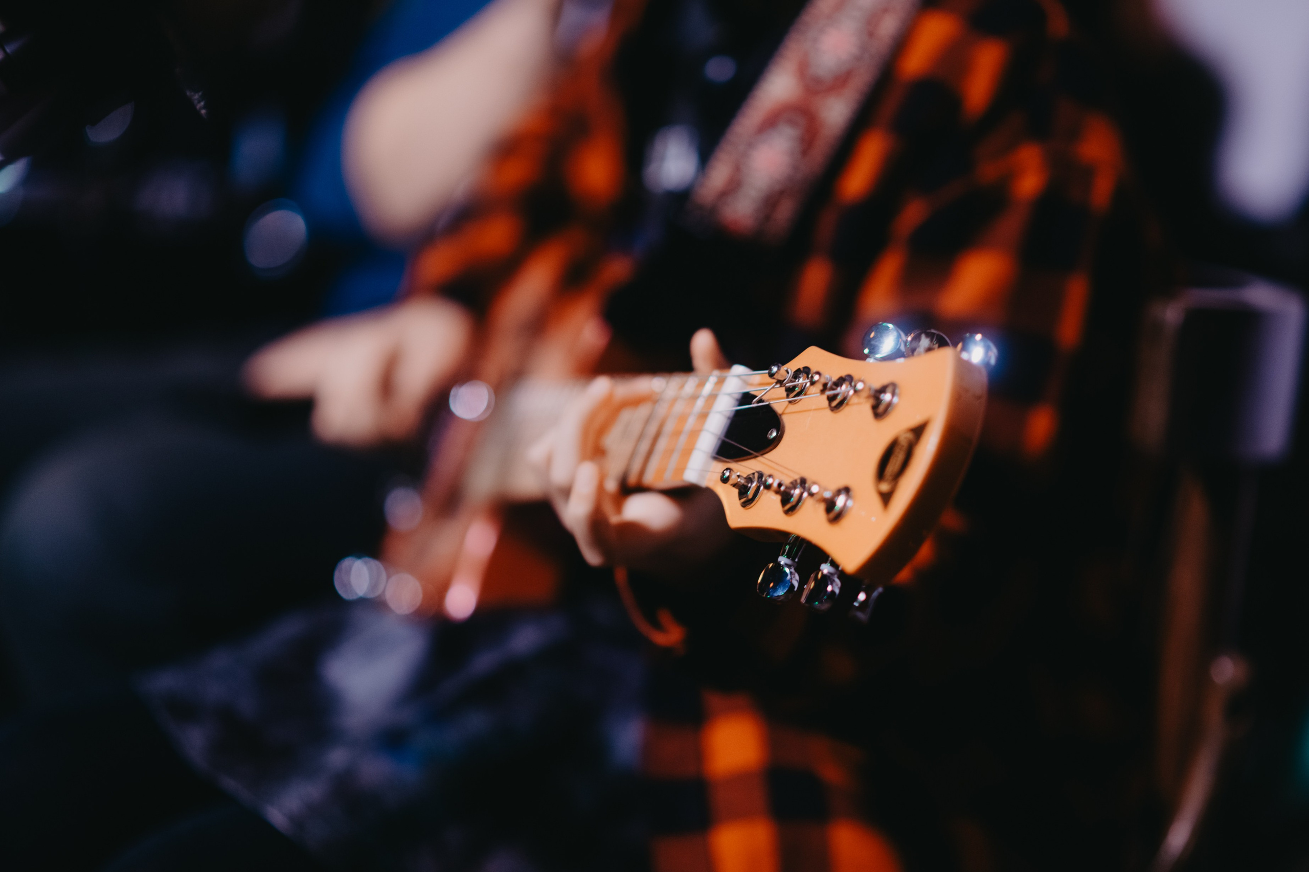 Концерт учеников Никиты Рукавицына в баре Defaqto