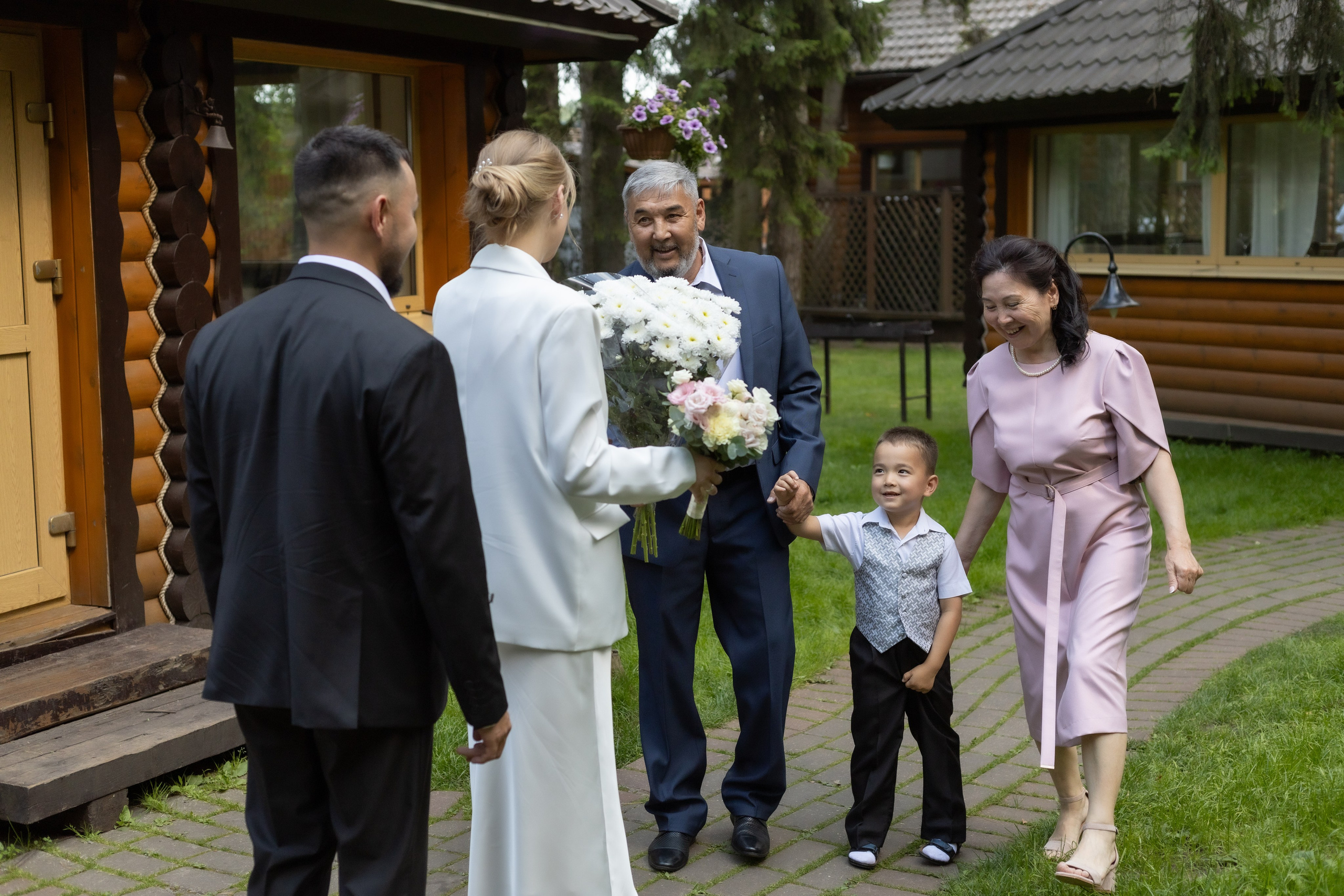 Калужская застава. Свадебный и семейный фотограф и видеограф Александр в Москве и Московской Области
