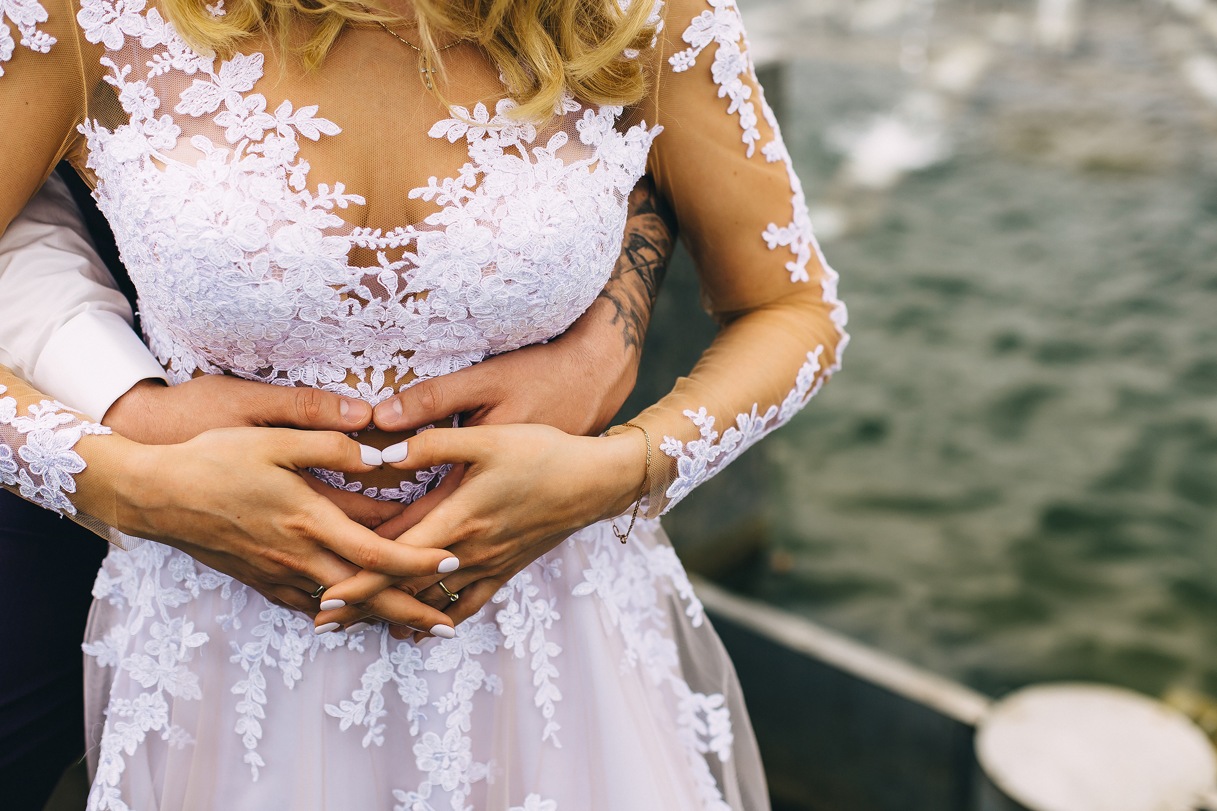 Поднимая бокалы с шампанским. Душевный фотограф Ваших самых ярких событий Марина Погребняк