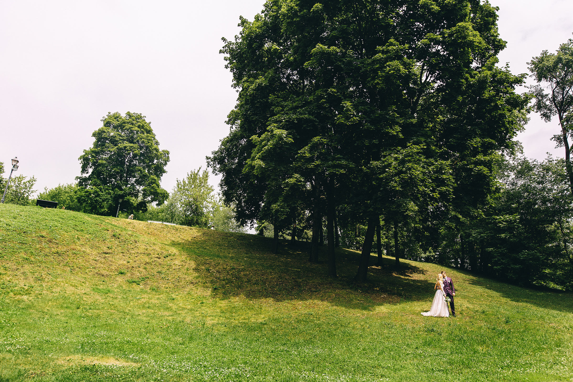 Поднимая бокалы с шампанским. Душевный фотограф Ваших самых ярких событий Марина Погребняк