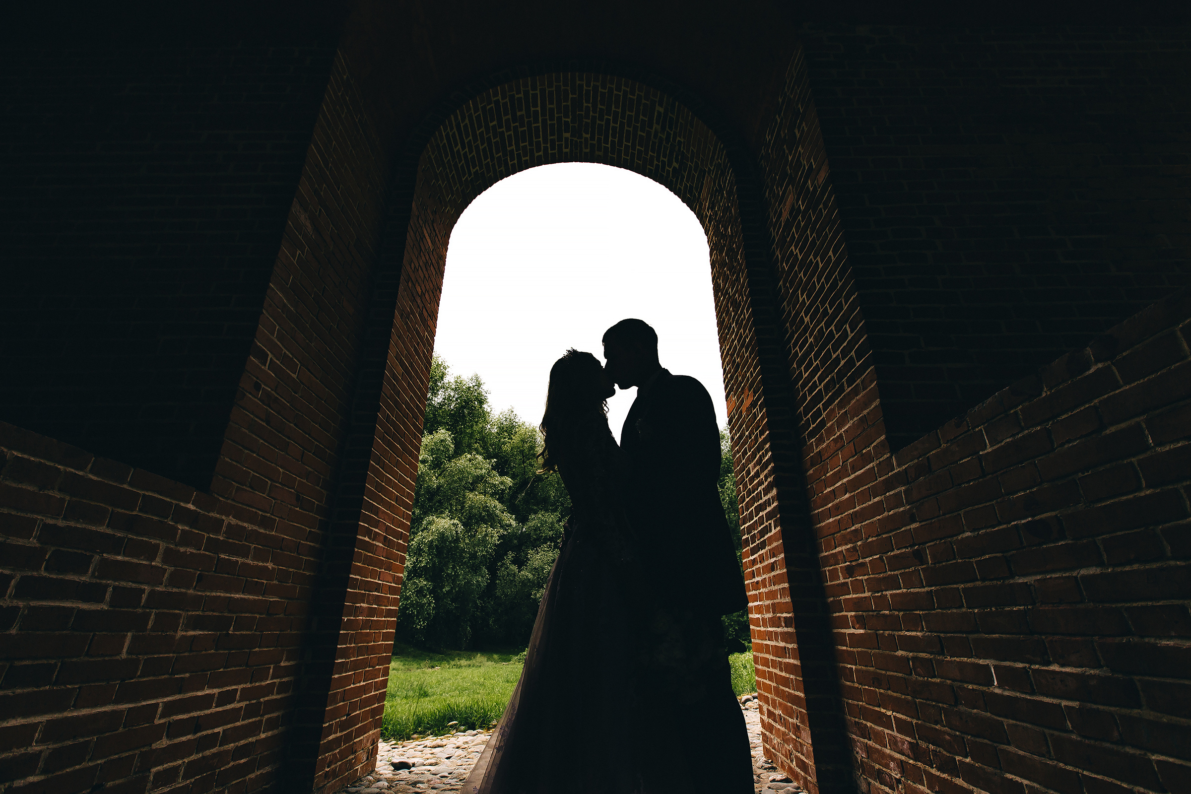 Поднимая бокалы с шампанским. Душевный фотограф Ваших самых ярких событий Марина Погребняк