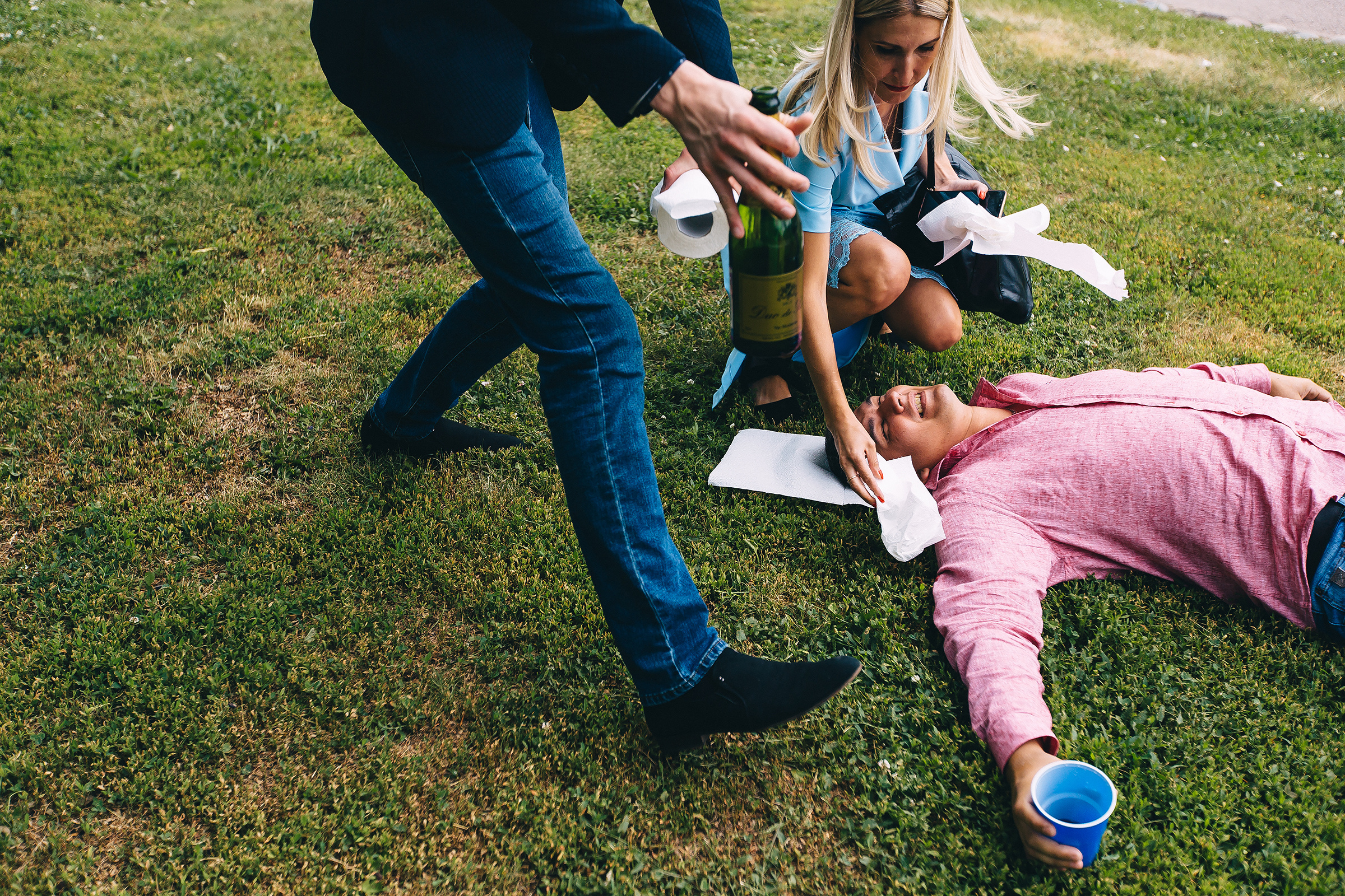 Поднимая бокалы с шампанским. Душевный фотограф Ваших самых ярких событий Марина Погребняк