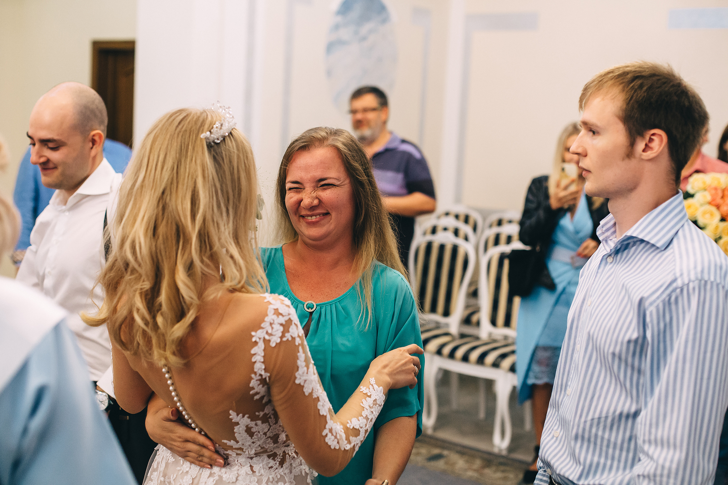 Поднимая бокалы с шампанским. Душевный фотограф Ваших самых ярких событий Марина Погребняк