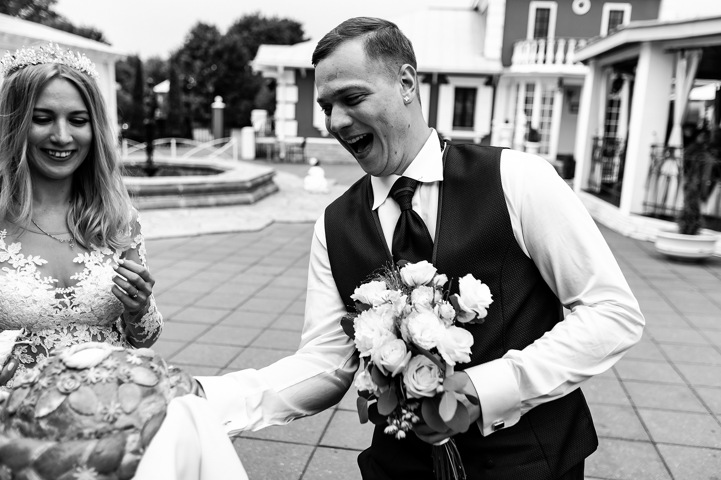 Поднимая бокалы с шампанским. Душевный фотограф Ваших самых ярких событий Марина Погребняк