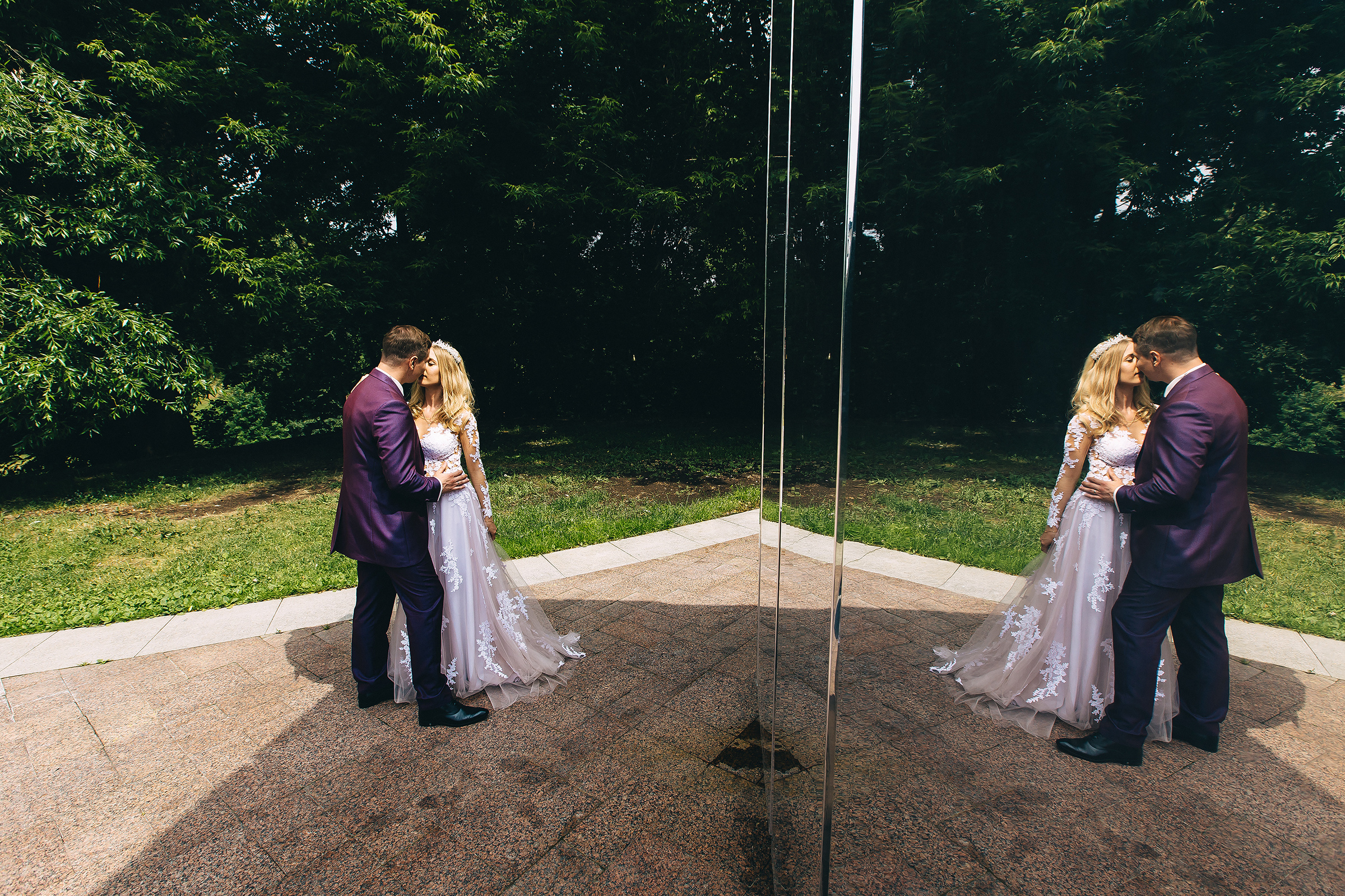 Поднимая бокалы с шампанским. Душевный фотограф Ваших самых ярких событий Марина Погребняк