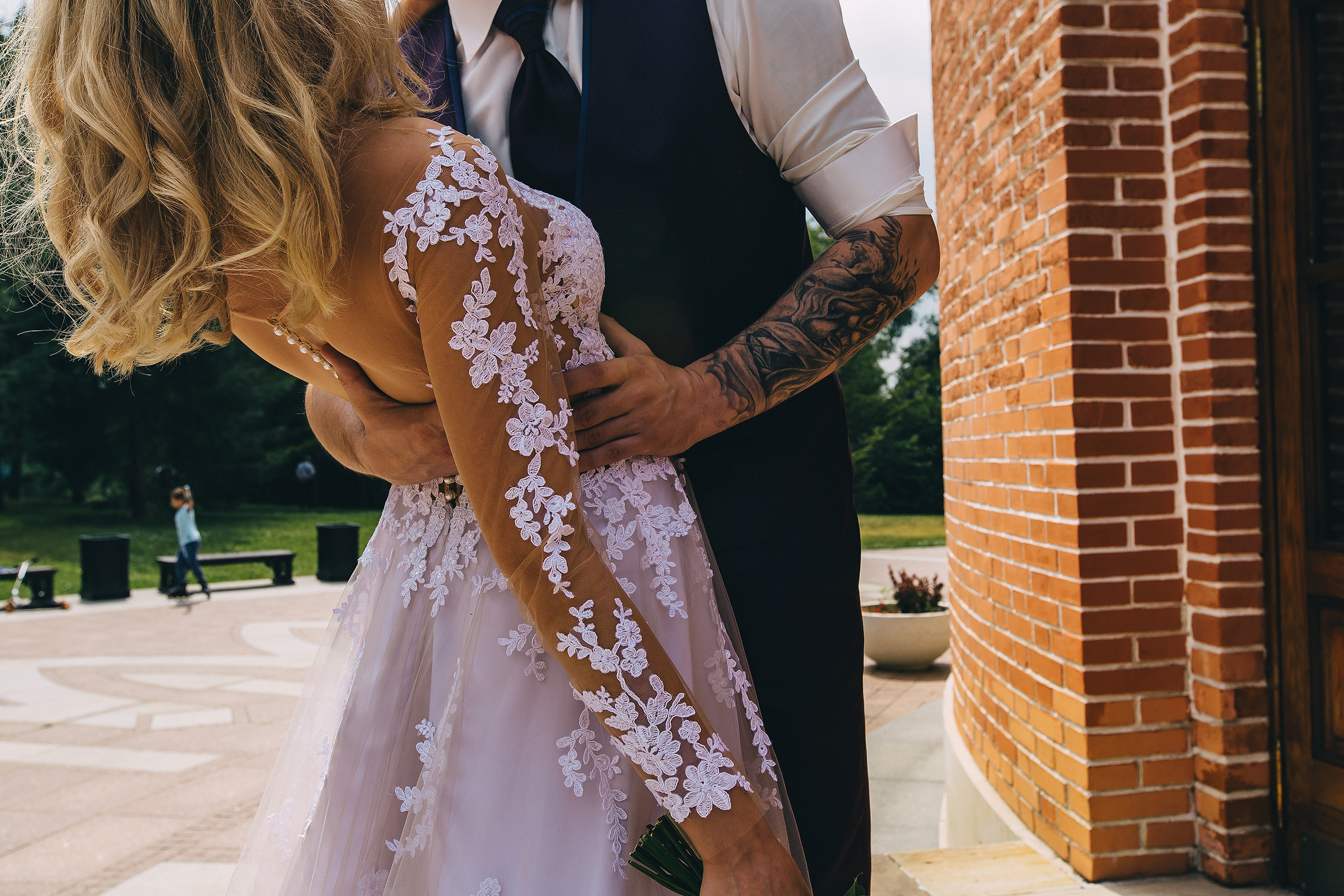 Поднимая бокалы с шампанским. Душевный фотограф Ваших самых ярких событий Марина Погребняк