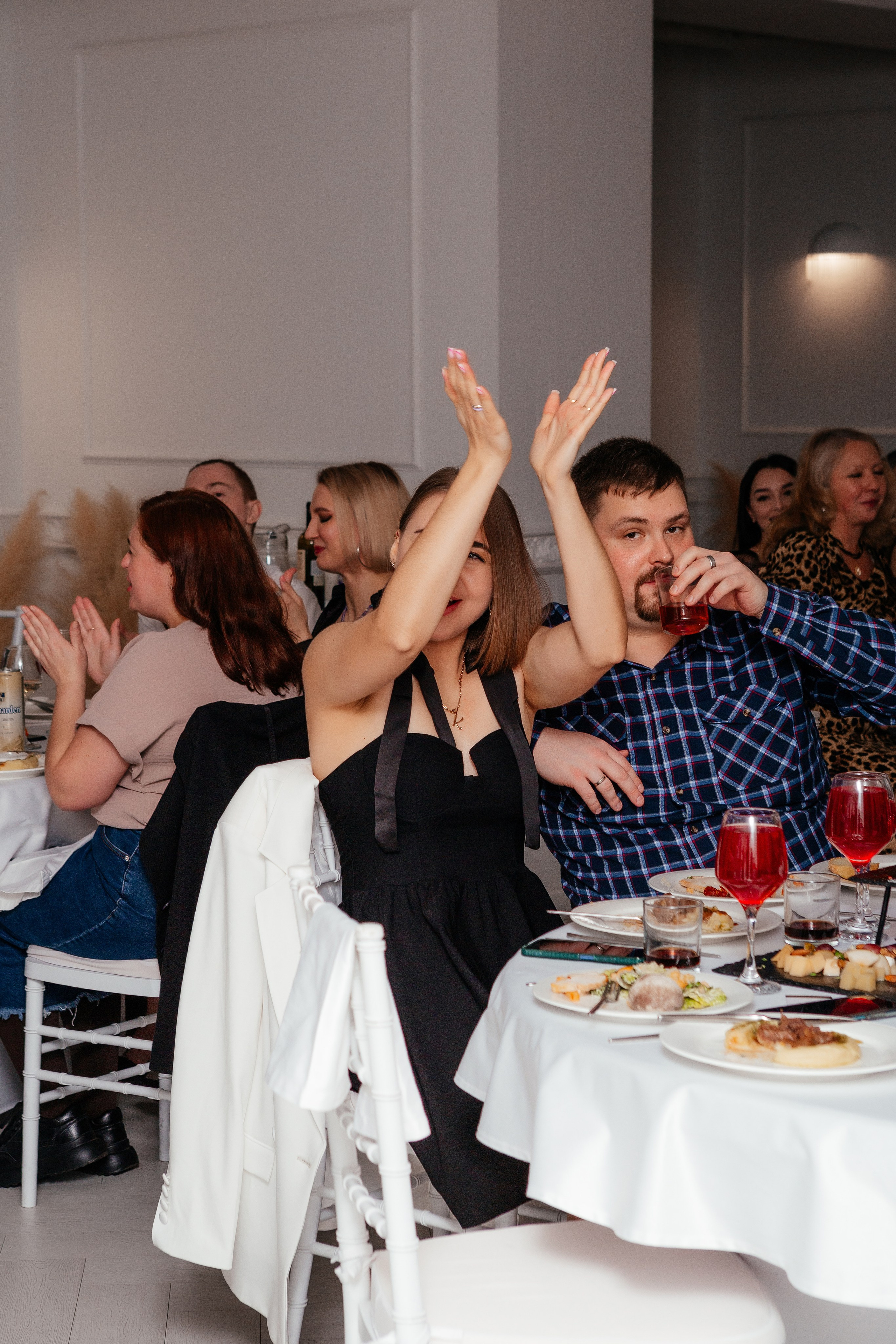 Юбилей стоматологии. Контент фотограф, съемка для маркетплейсов, фуд съемка и репортажи в Новосибирске Ралия Галеева