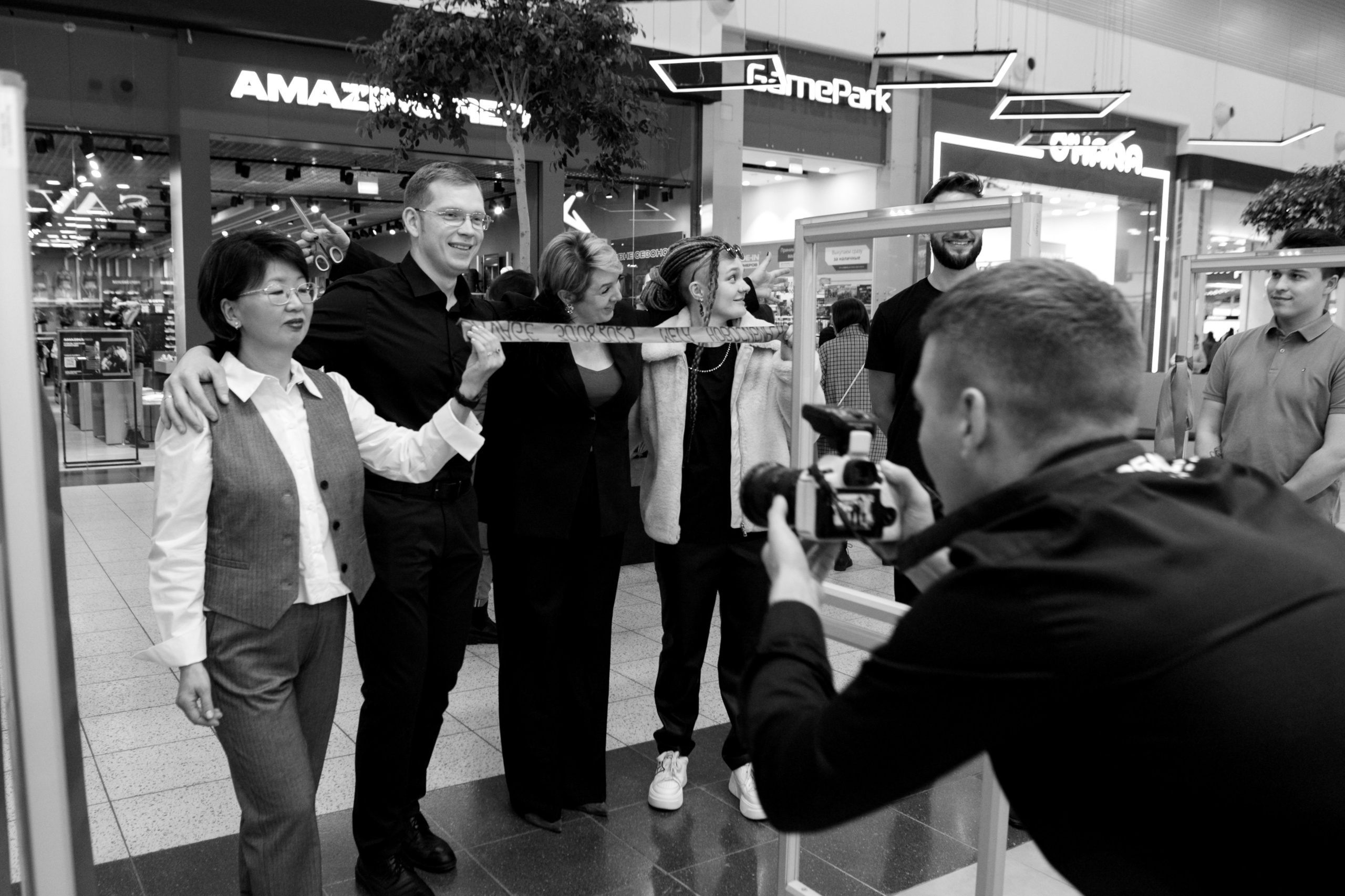 Открытие магазина SAVAGE. Контент фотограф, съемка для маркетплейсов, фуд съемка и репортажи в Новосибирске Ралия Галеева