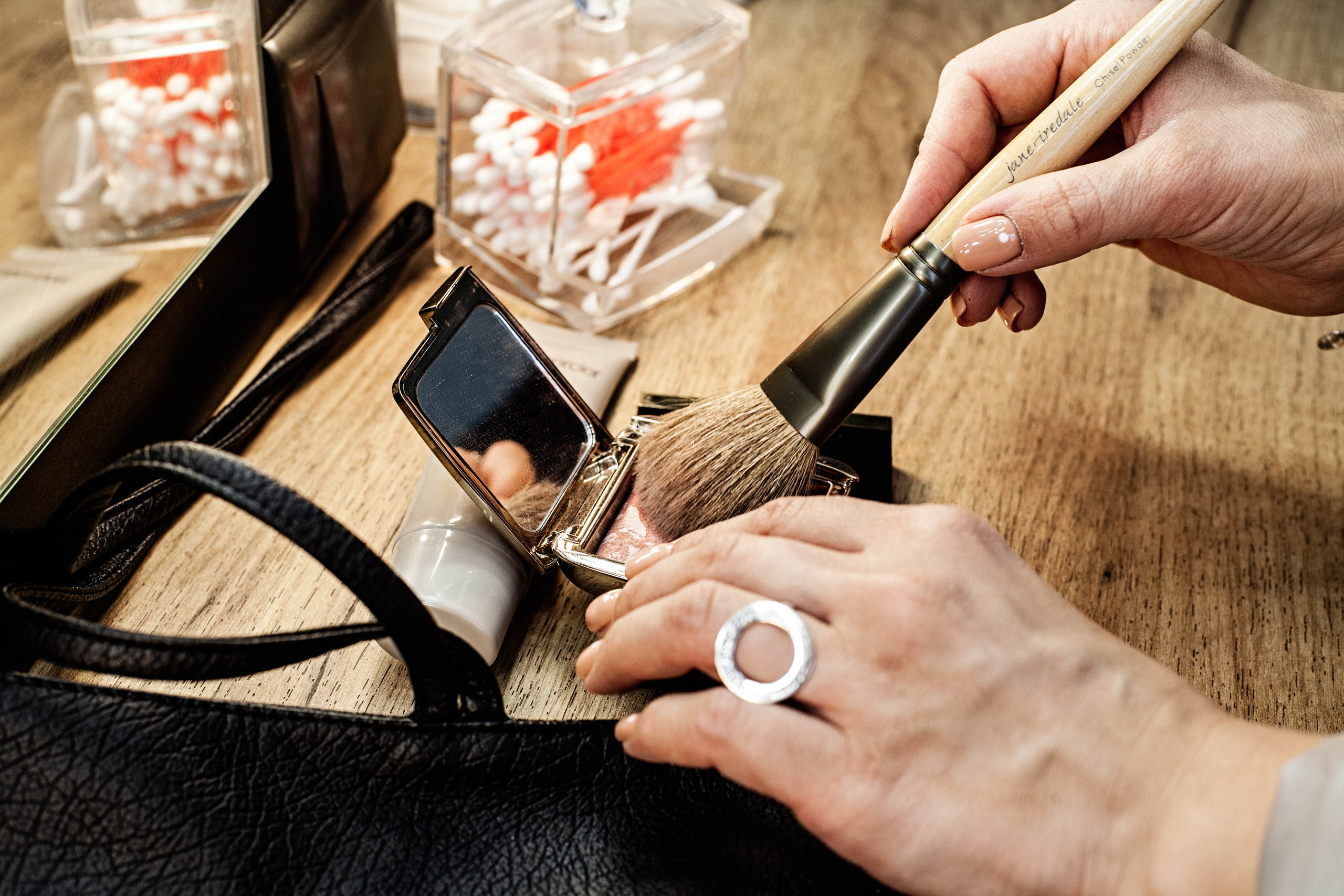 Для визажиста контент. Фототерапевт Валерия Радос