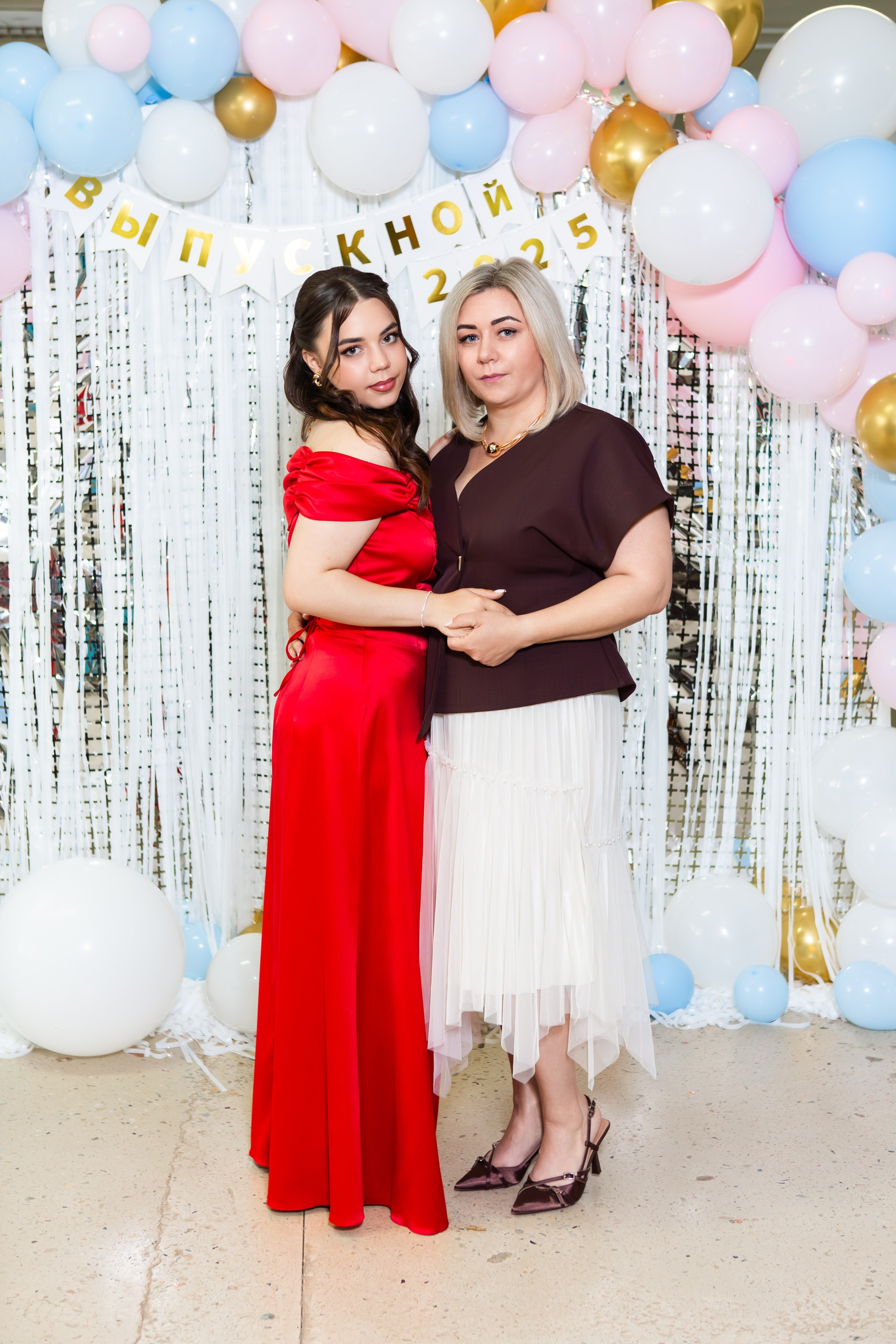 ФОТОСЕССИЯ С РОДИТЕЛЯМИ ВЫПУСКНОЙ 2025 9 ШКОЛА Г.МЦЕНСК. Профессиональный фотограф в Мценске и Орловской области