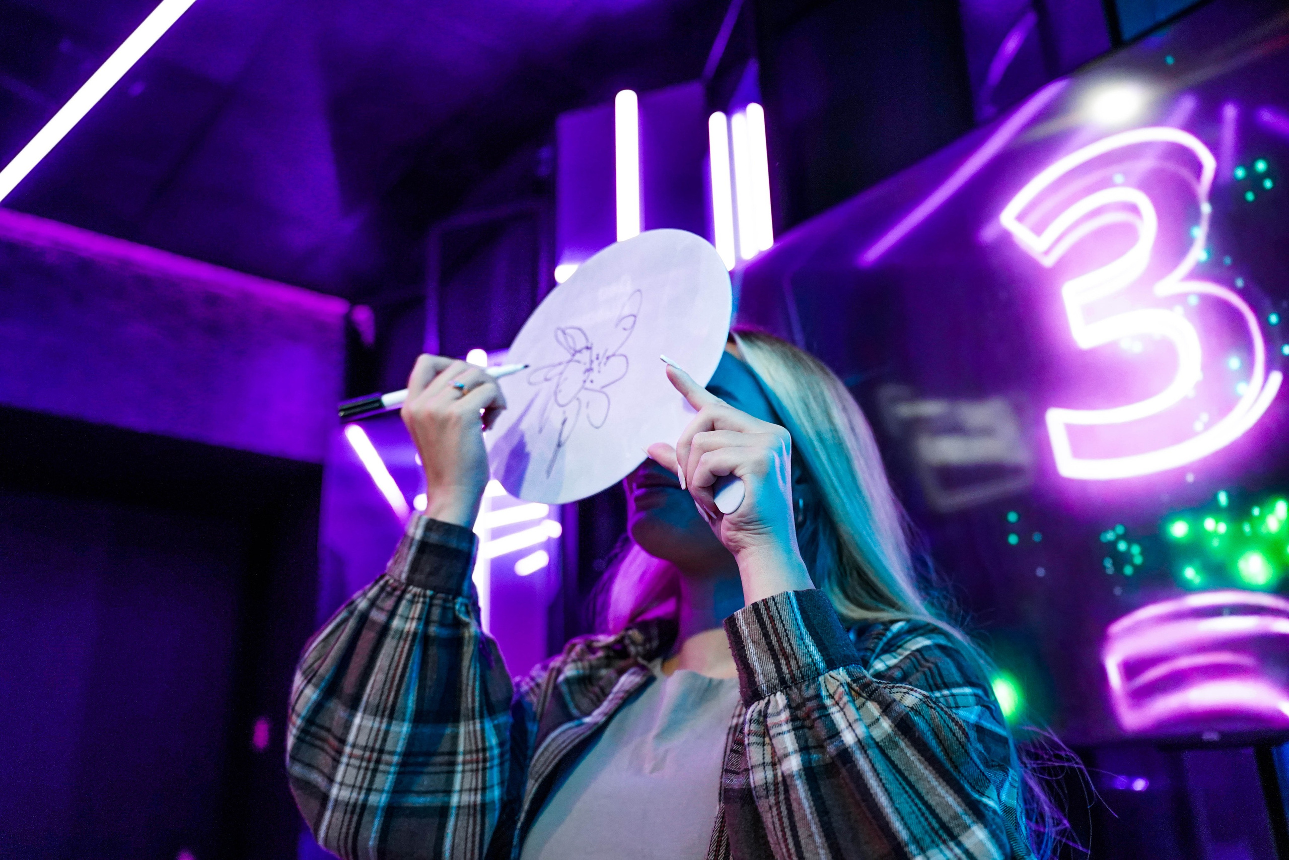 ДВА ДИВАНА ШОУ (ВЗРОСЛОЕ). Главная