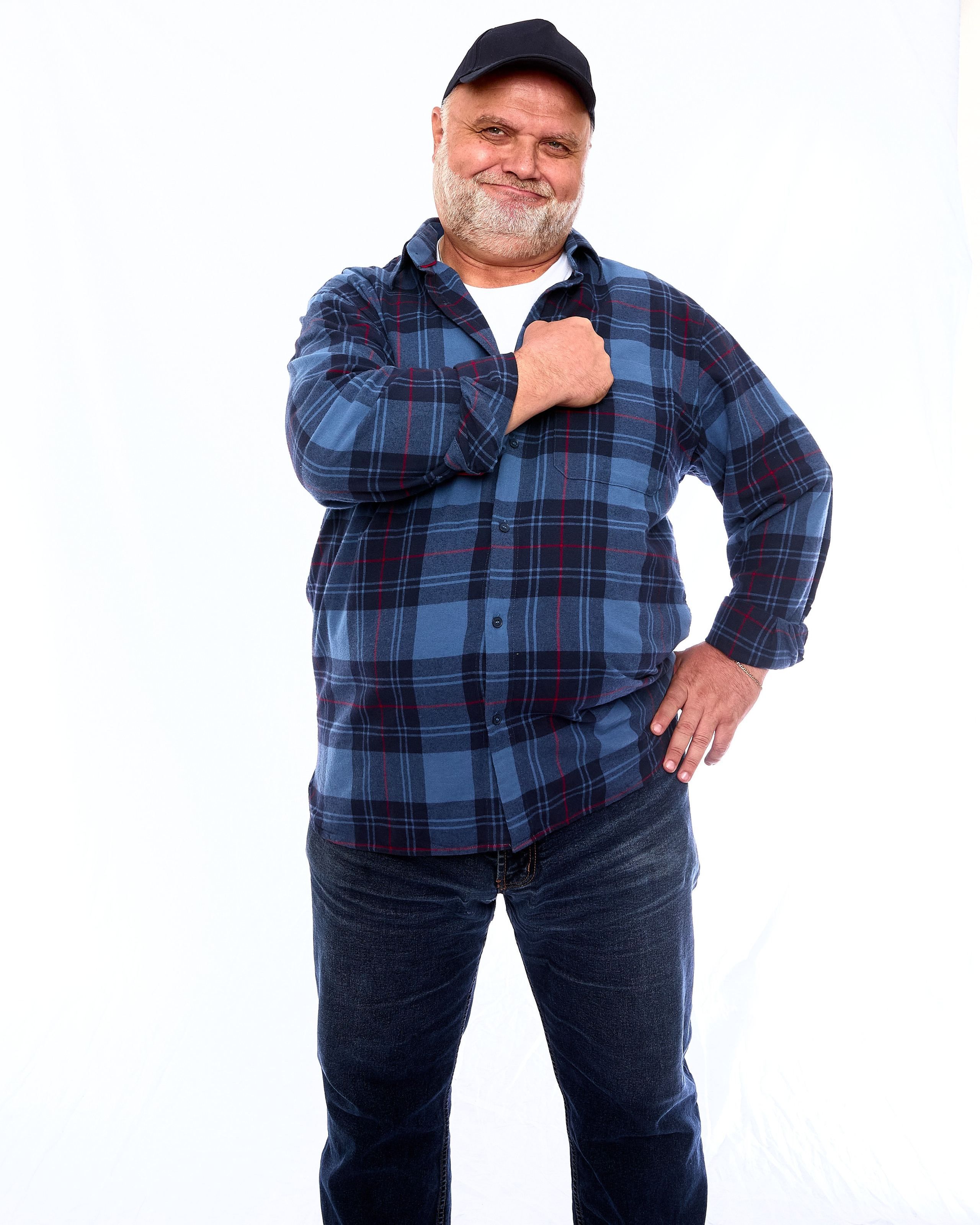 VAVADA. Святослав Лебедев | Рекламный фотограф — Коммерческая съемка, Арт-дирекшн, AI-интеграция