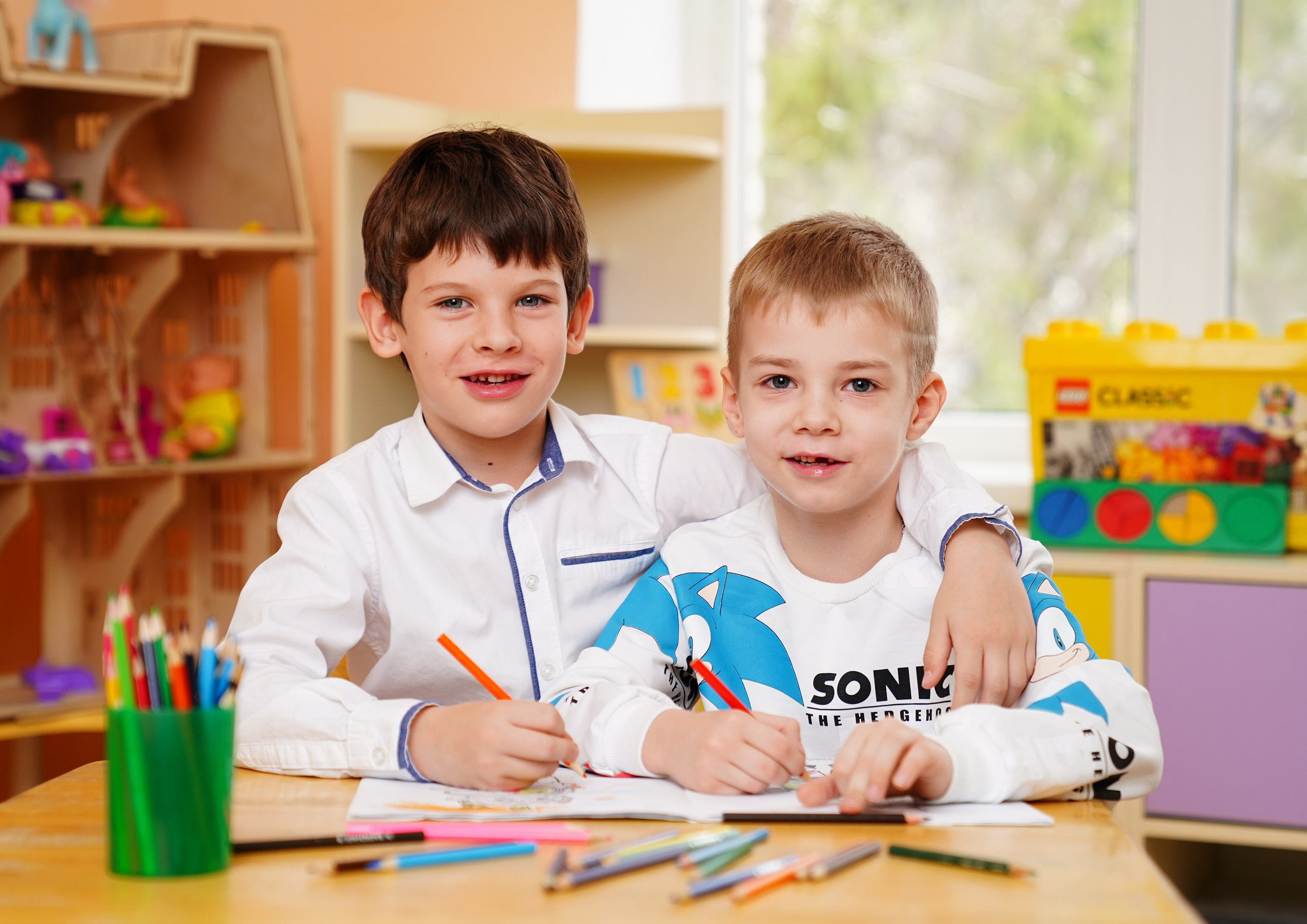 Мелкие группы. MEMENTO.Выпускные альбомы, школьные, юбилейные и другие книги. Ростов-на-Дону