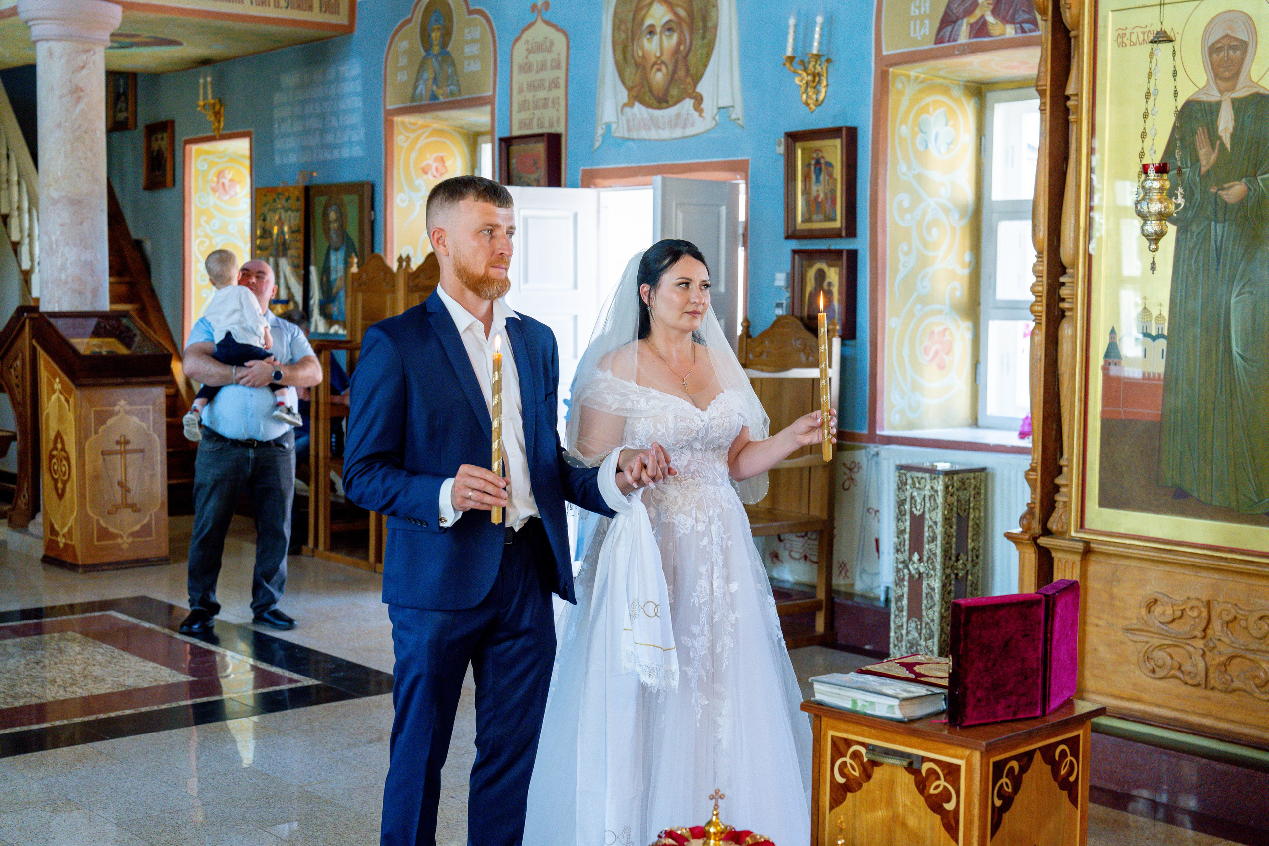 Фотосъёмка крестины. Видеограф Алексей Жарков