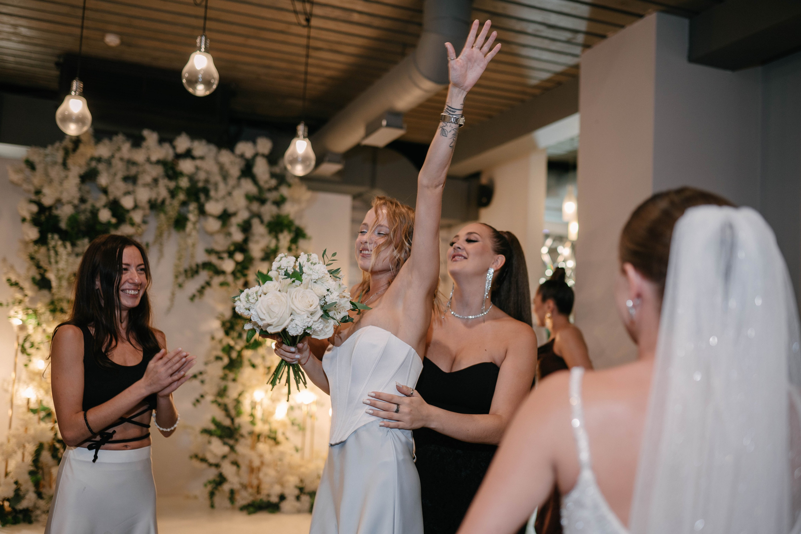 Нанфу и Александра. Первая встреча, лавстори, церемония и банкет. Фотограф Чита. Индивидуальные портреты, LoveStory, свадьбы