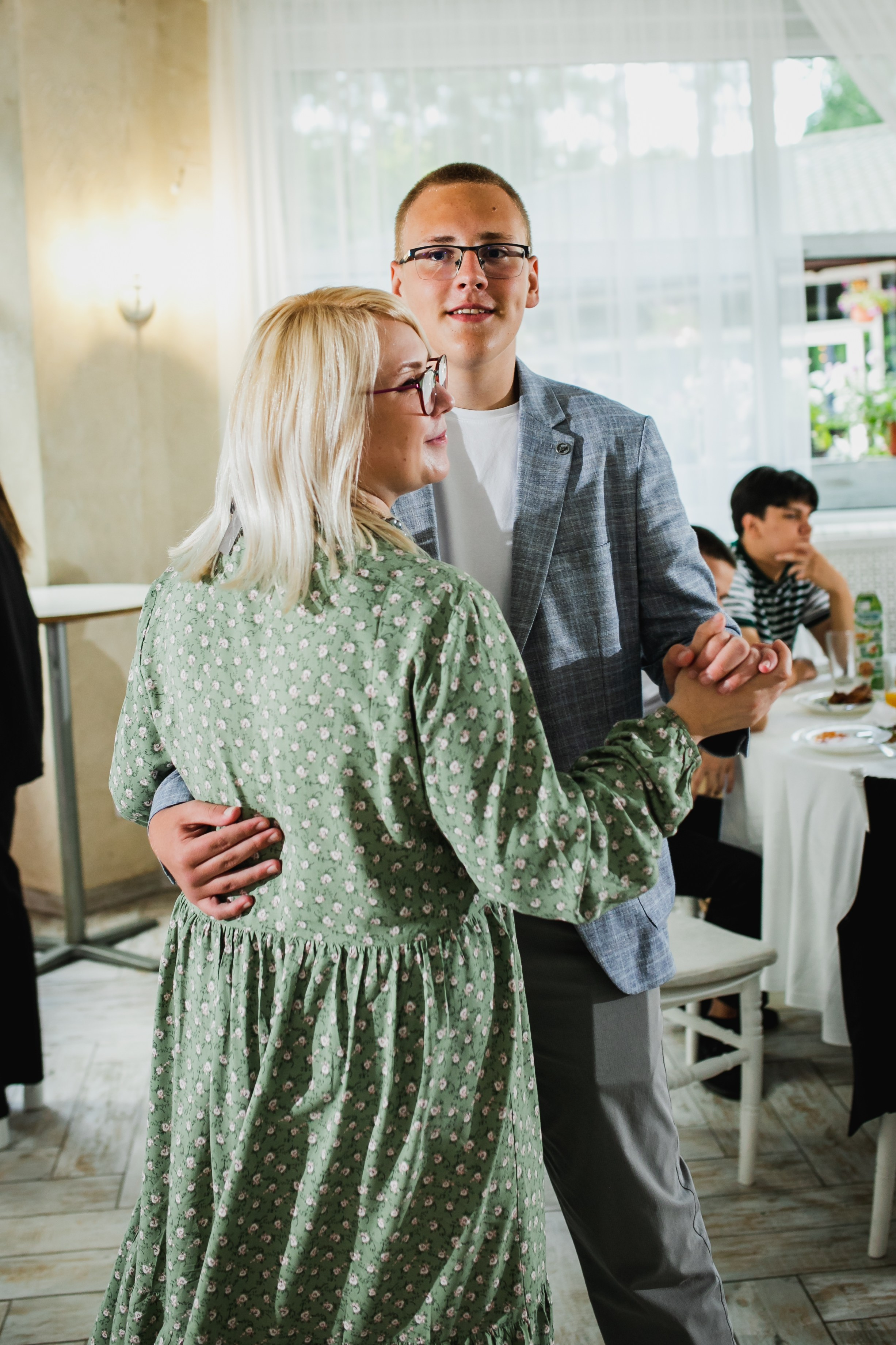 Выпускной. Aleksandra-zapjdobnikova.wfolio.pro