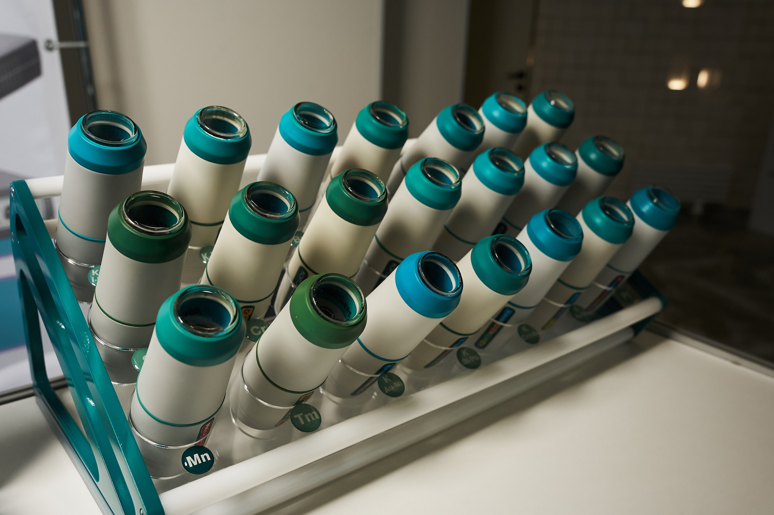 СТЕНДЫ. PRO-AGELESS