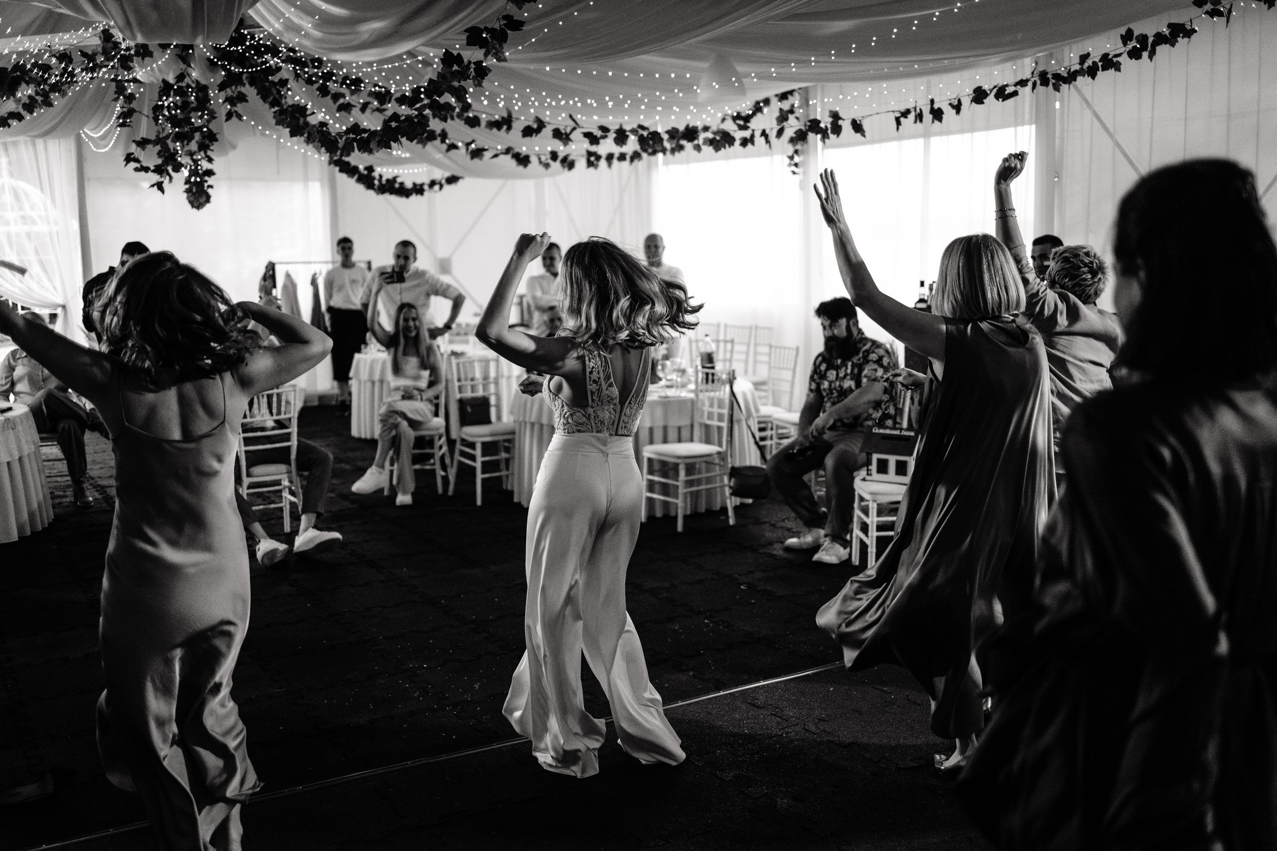 Свадебная вечеринка. Свадебный  фотограф Новосибирск