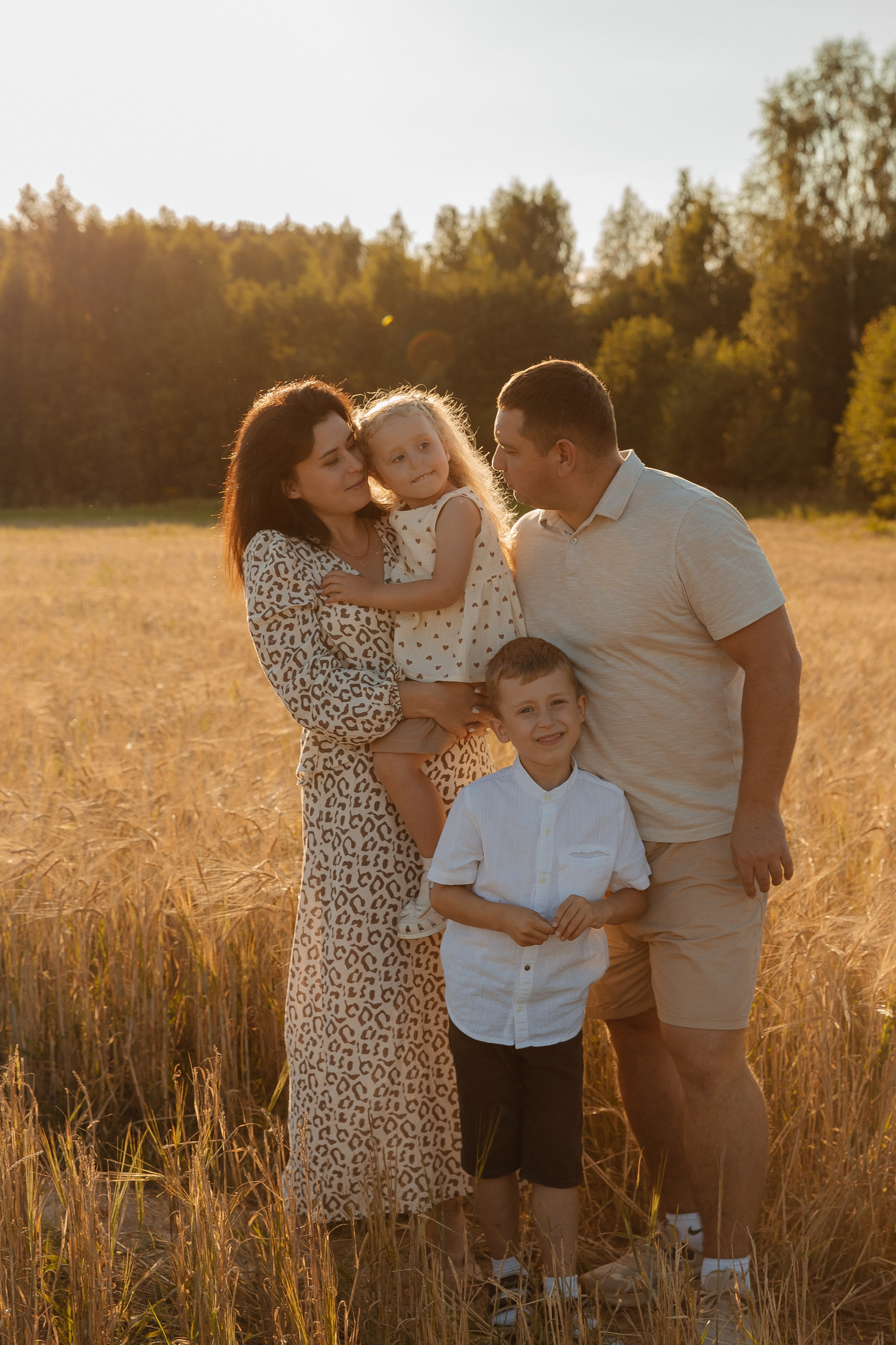 Дима Алёна Добромир и Стеша. Семейный фотограф Москва