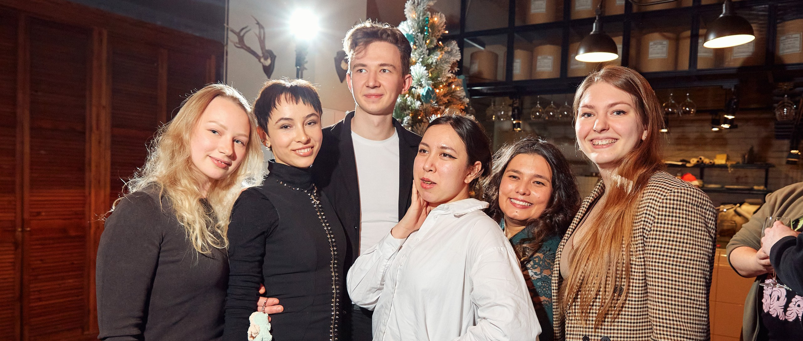 Компании Miraitech-Mavstech / Ресторан MUKKA. Антон Артюшин, портретный фотограф. Москва