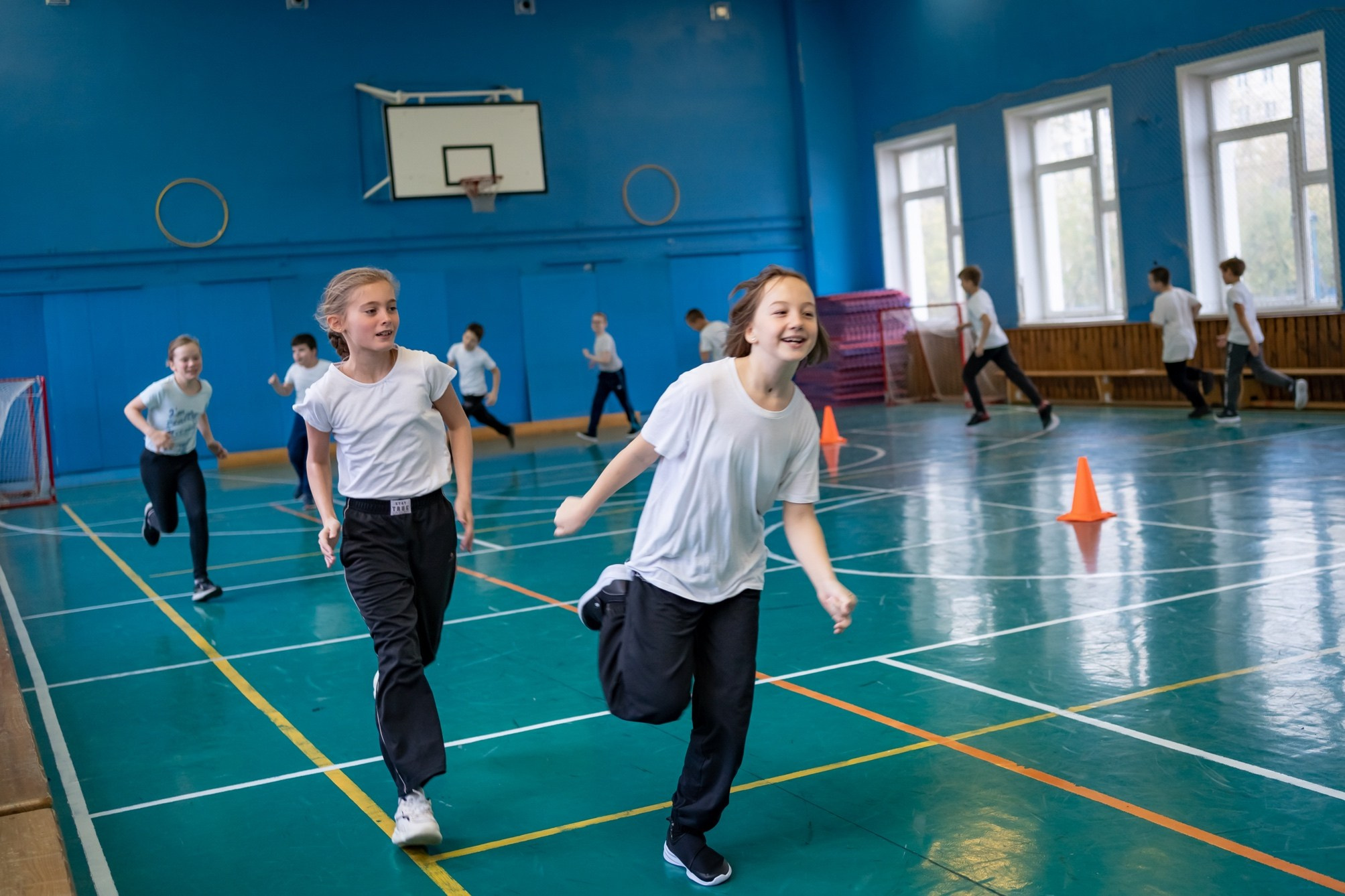 Выпускники начальной школы. Семейный фотограф Варвара Сорока в городе Москве